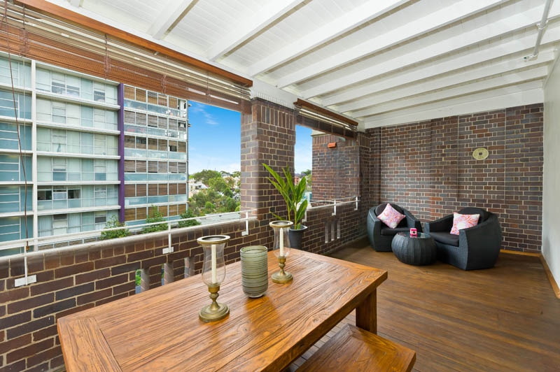 36/20 Pyrmont Bridge Road, Camperdown Sold by Hudson McHugh - image 1