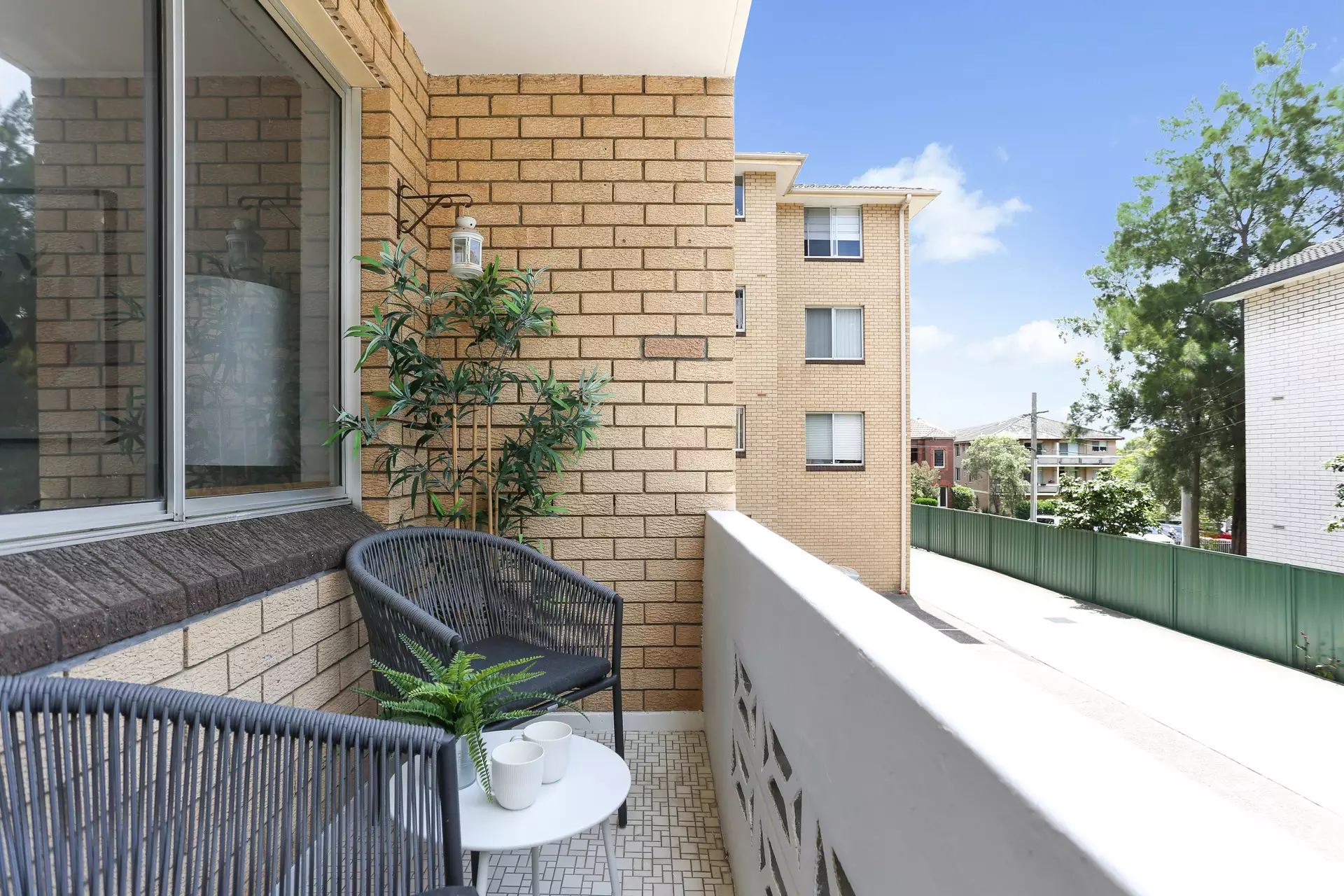 8/105 The Boulevarde, Dulwich Hill Sold by Hudson McHugh - image 1