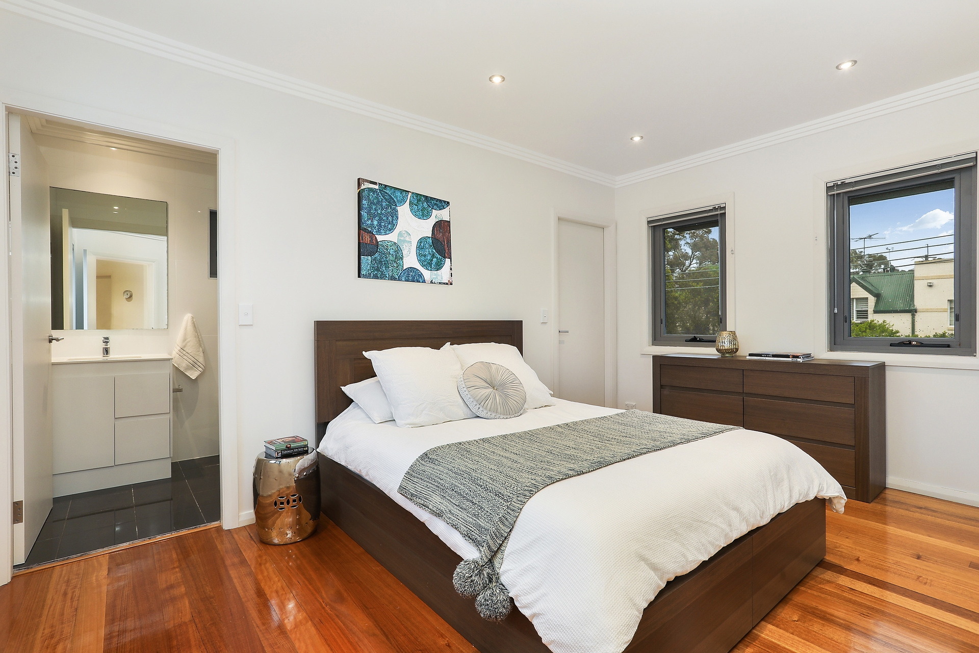 54 Darley Road, Leichhardt Sold by Hudson McHugh - image 1