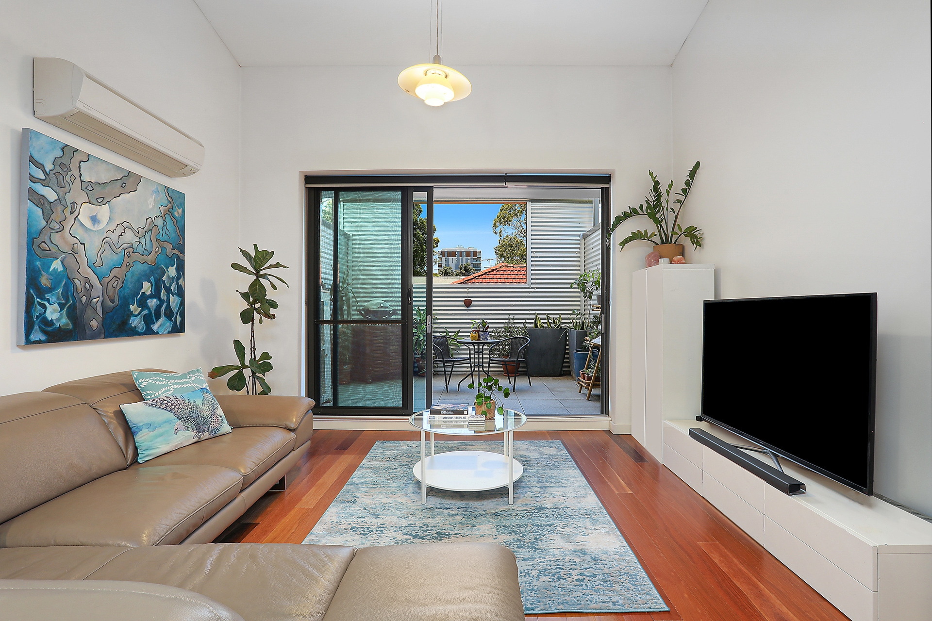 14/19 Beeson Street, Leichhardt Sold by Hudson McHugh - image 1