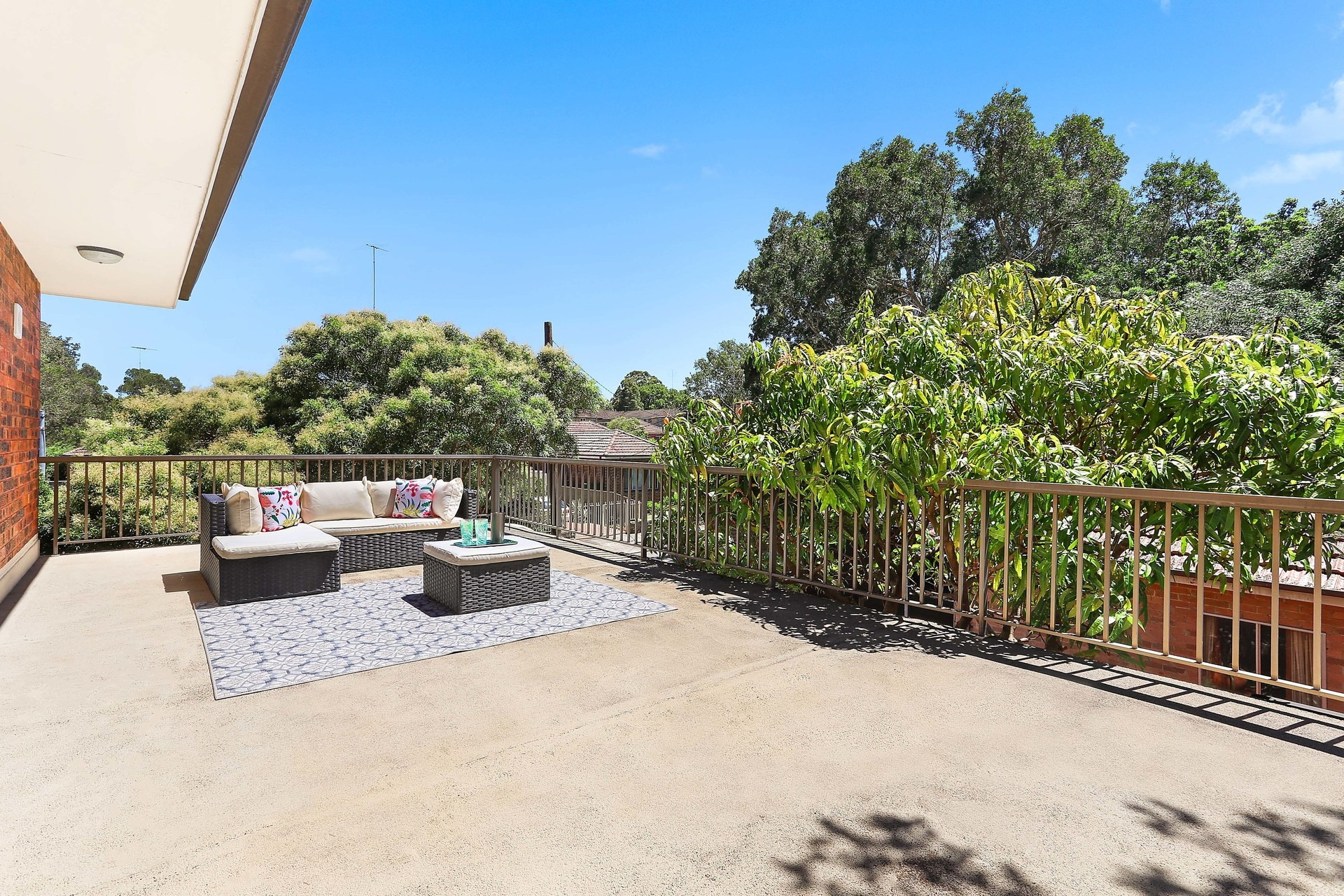 45 Riverside Crescent, Marrickville Sold by Hudson McHugh - image 1