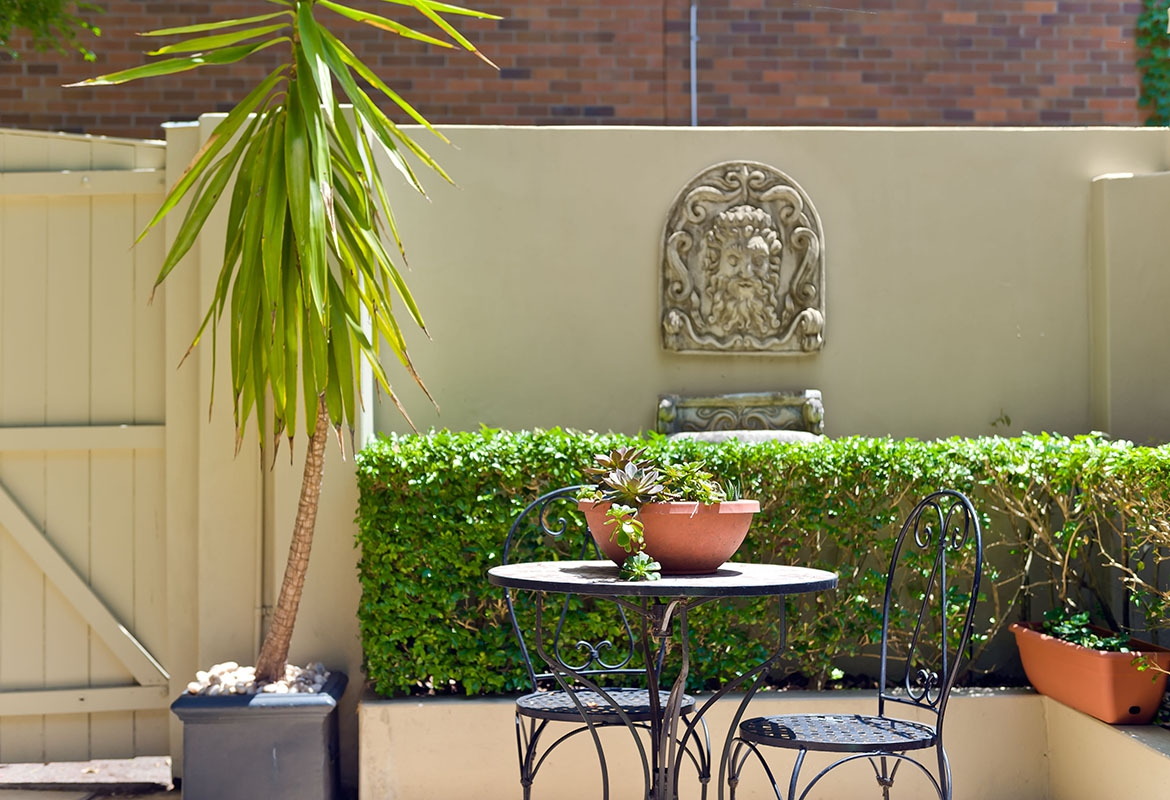 24 Davies Street, Leichhardt Sold by Hudson McHugh - image 1