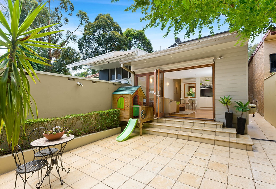 24 Davies Street, Leichhardt Sold by Hudson McHugh - image 1