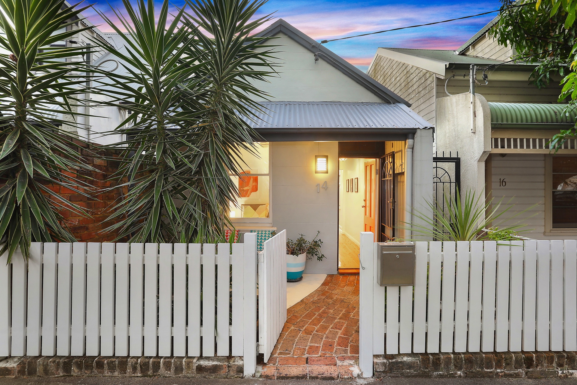 14 James Street, Leichhardt Sold by Hudson McHugh - image 1