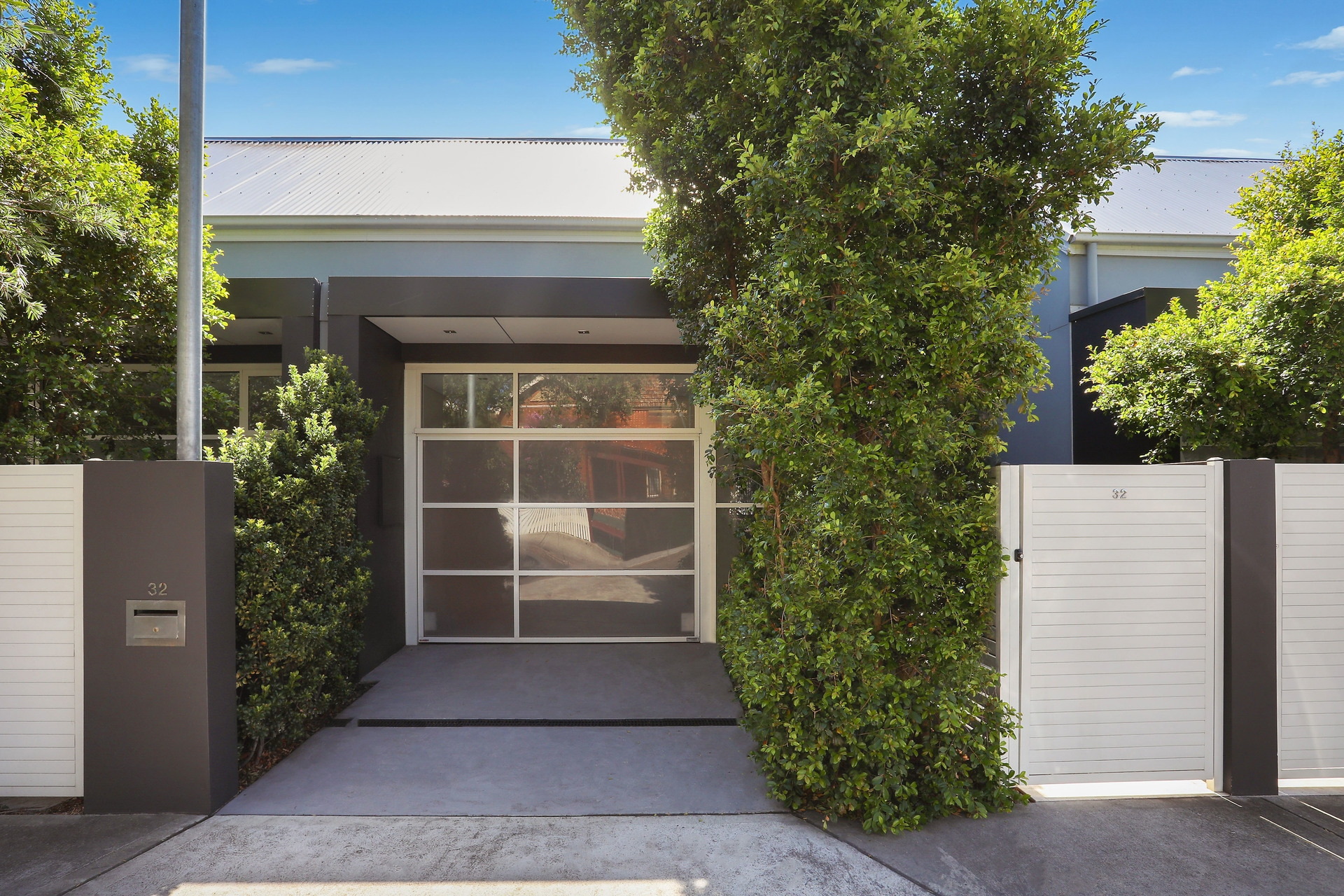 32 Old Canterbury Road, Lewisham Sold by Hudson McHugh - image 1