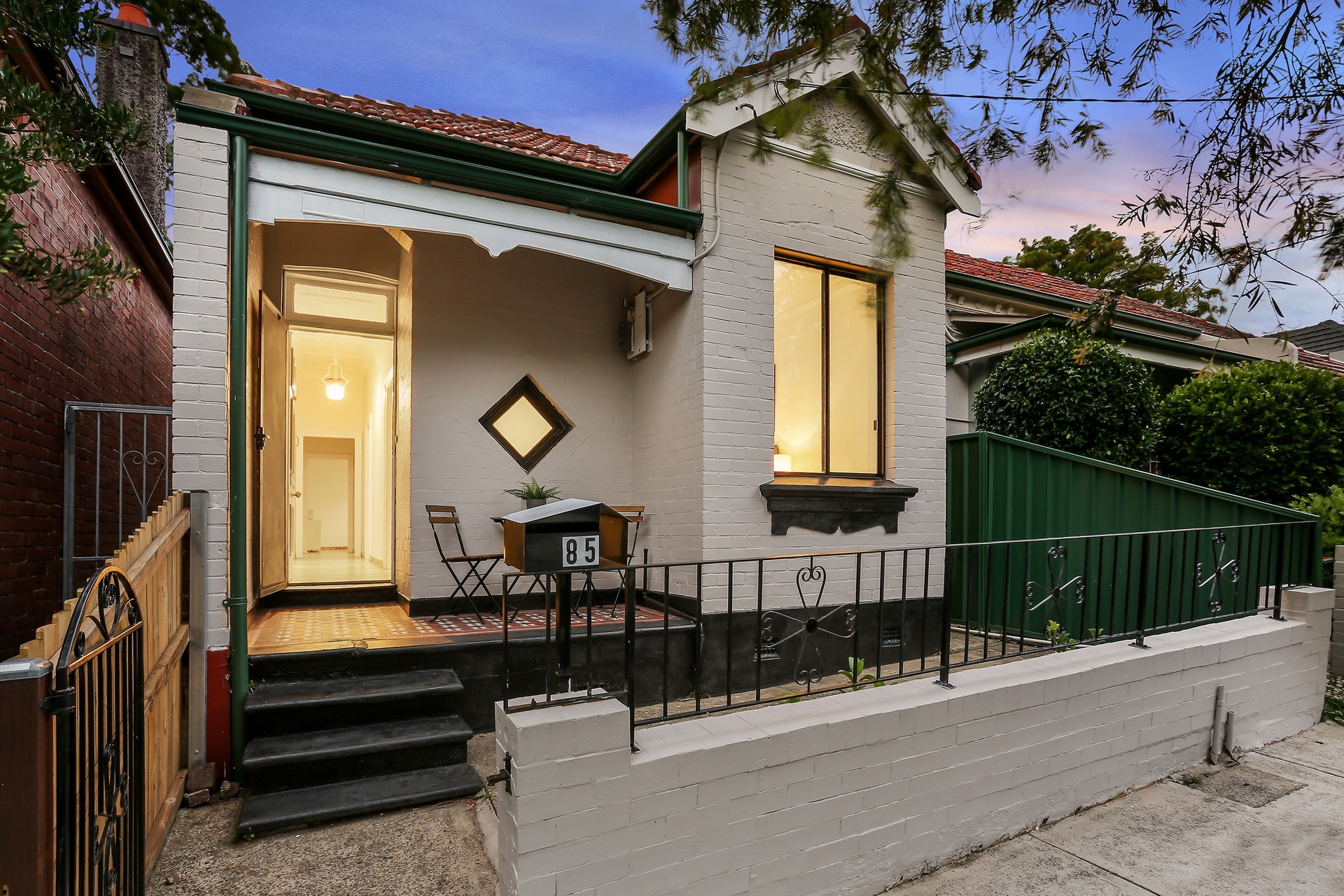 85 Day Street, Leichhardt Sold by Hudson McHugh - image 1