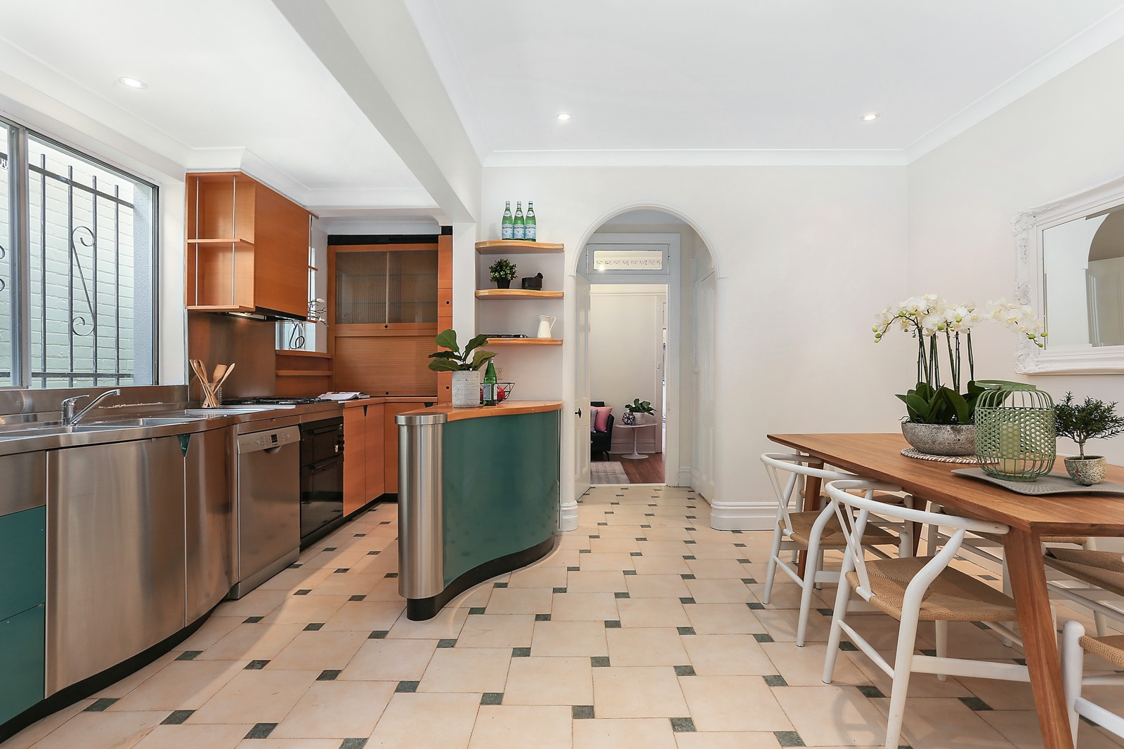 22 Short Street, Leichhardt Sold by Hudson McHugh - image 1