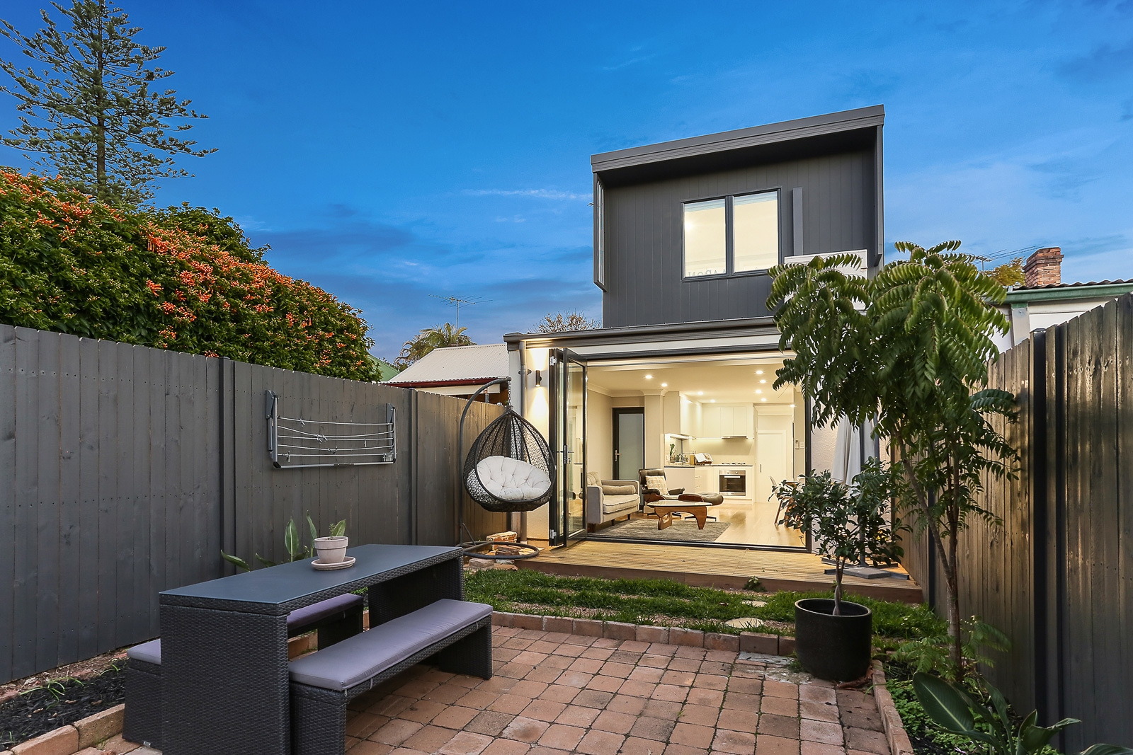 37 Reuss Street, Leichhardt Sold by Hudson McHugh - image 1