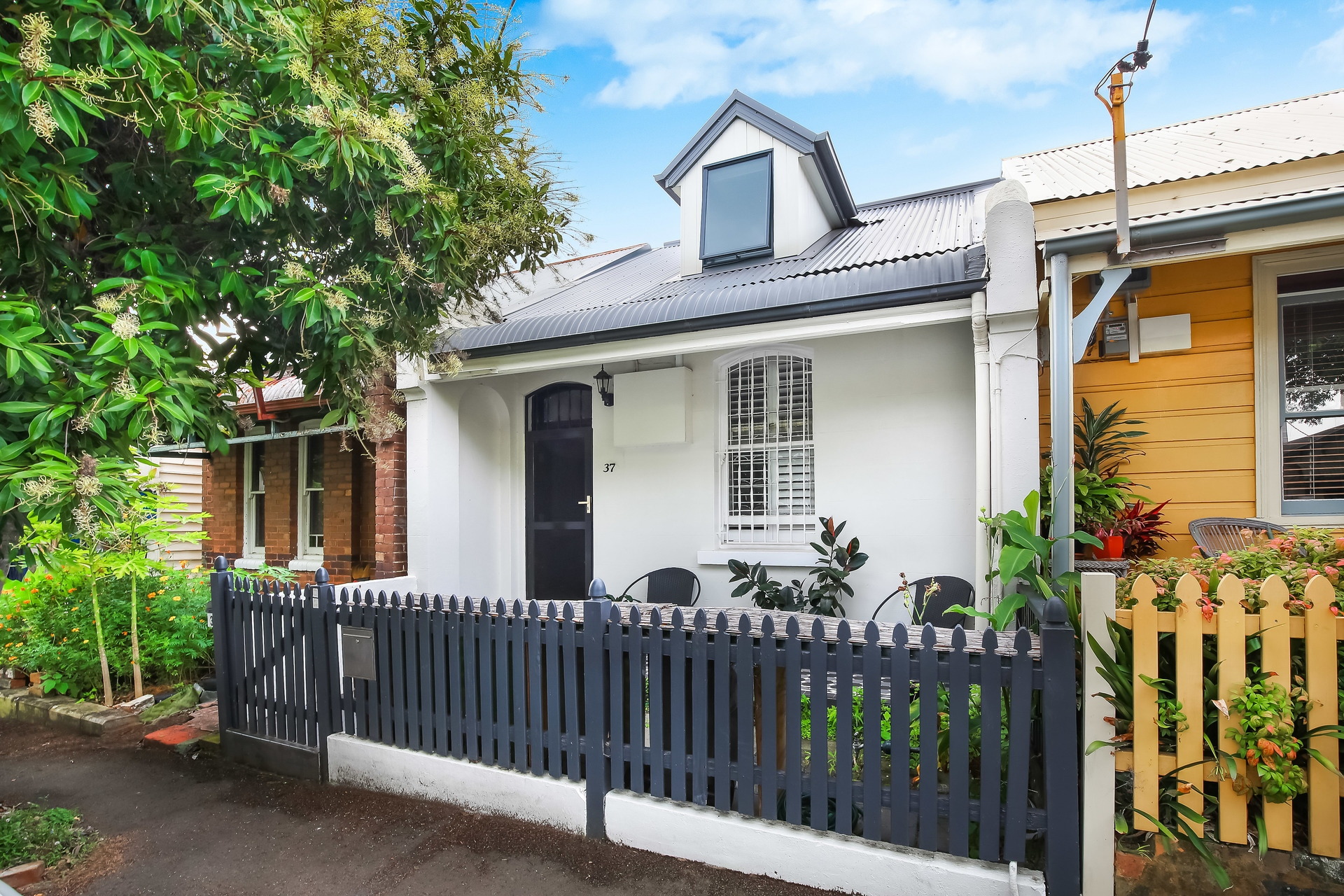 37 Reuss Street, Leichhardt Sold by Hudson McHugh - image 1