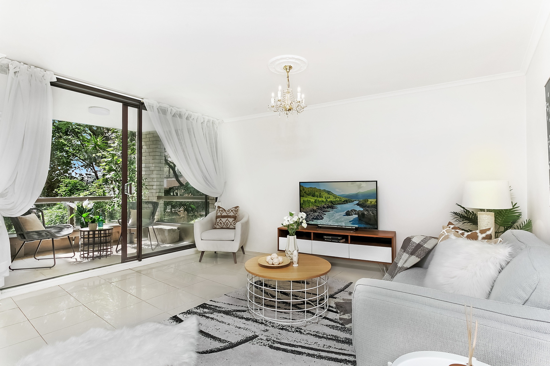 8/22 Wolseley Street, Drummoyne Sold by Hudson McHugh - image 1