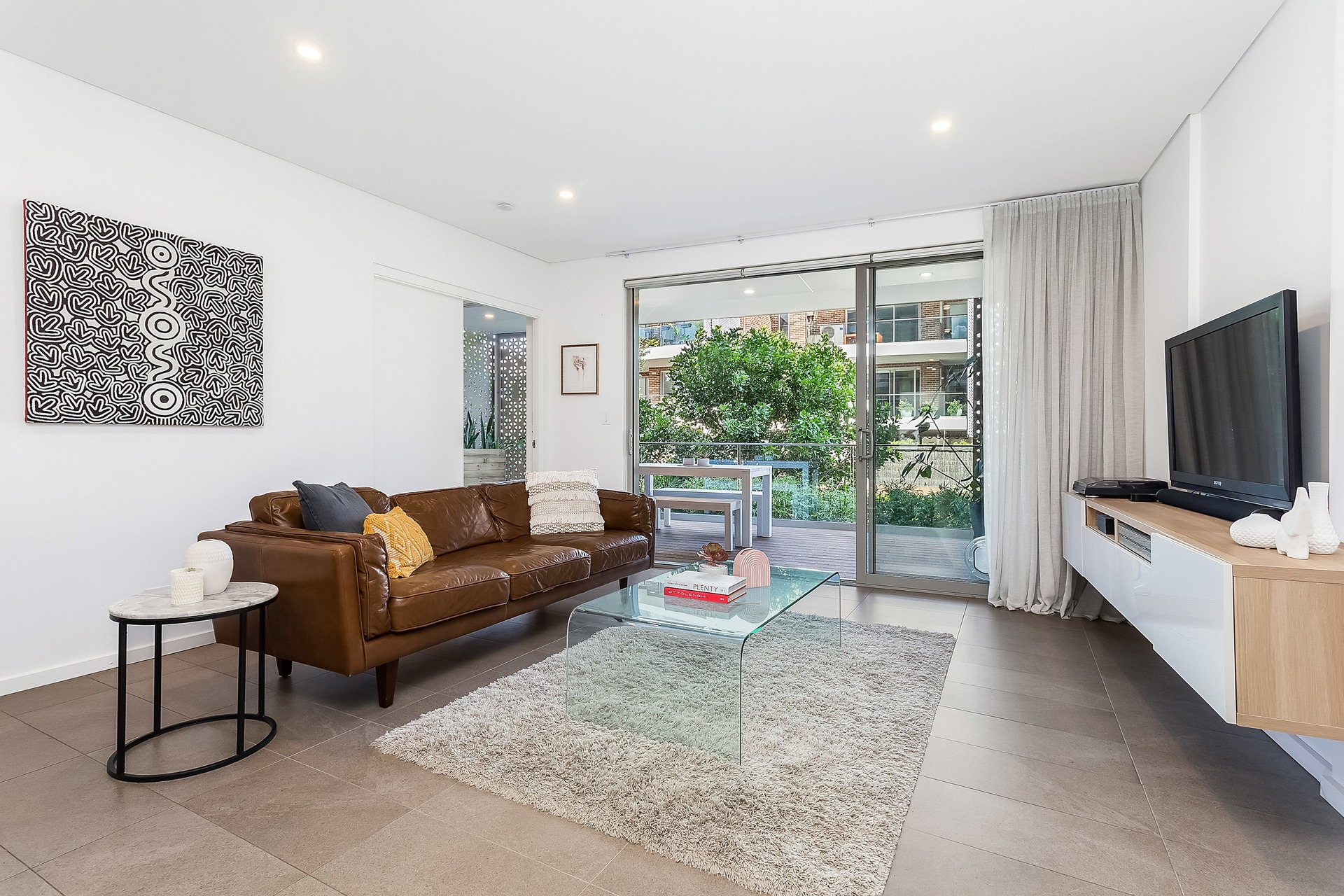 105/27 George Street, Marrickville Sold by Hudson McHugh - image 1