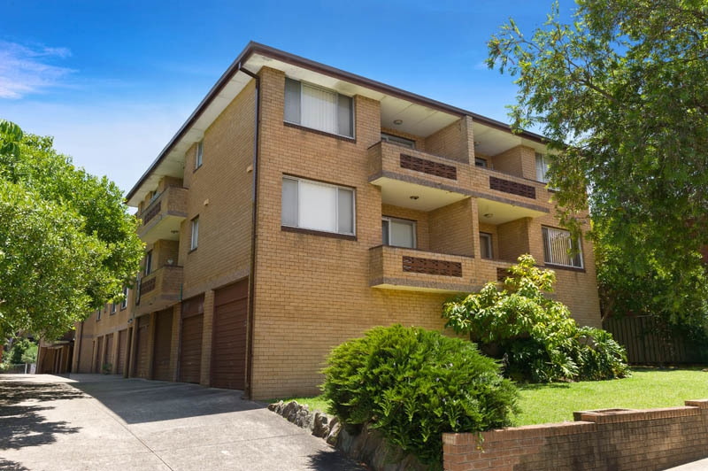 7/42-44 Terrace Road, Dulwich Hill Sold by Hudson McHugh - image 1