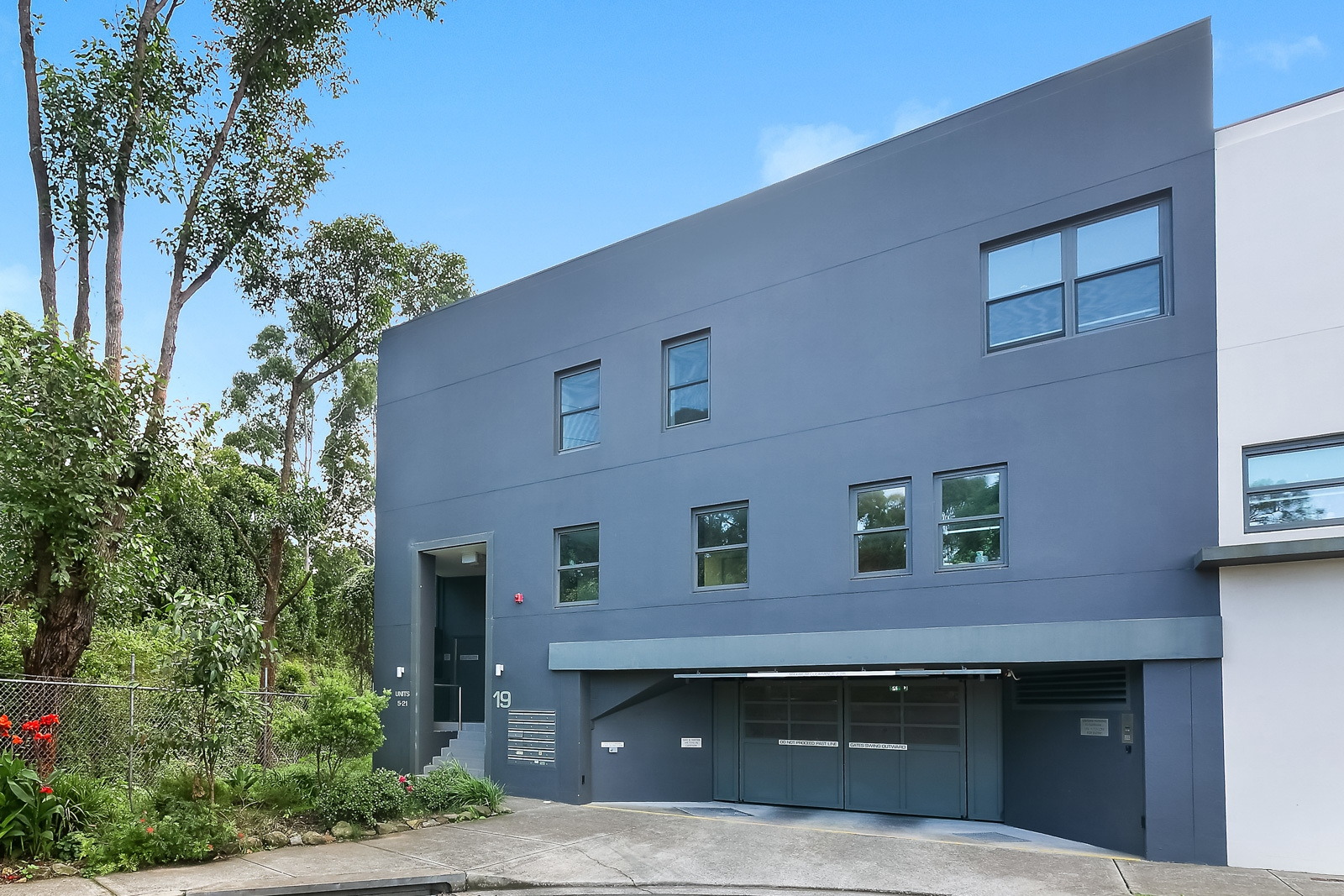 11/19 Beeson Street, Leichhardt Leased by Hudson McHugh - image 1