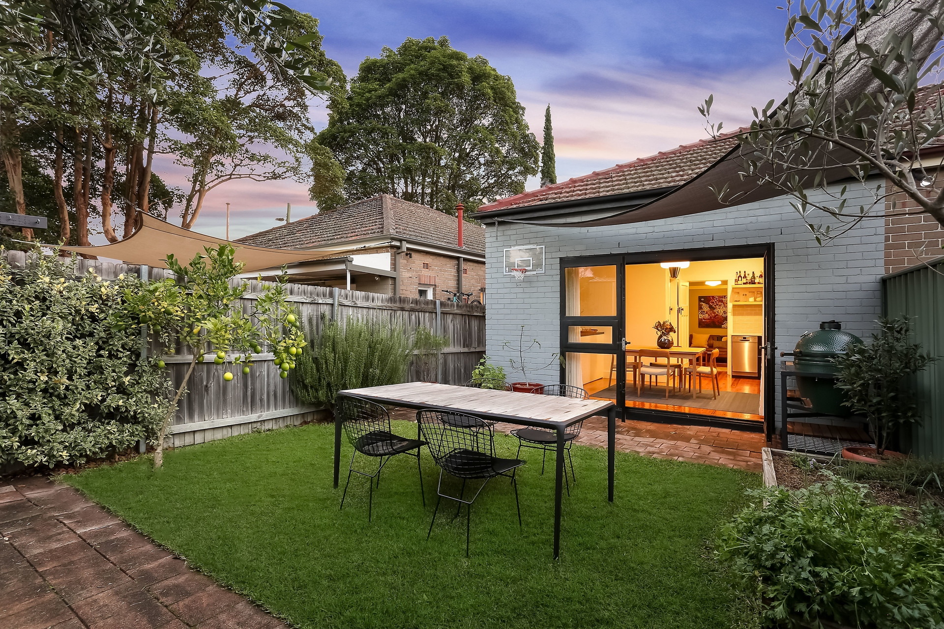 9 Hollands Avenue, Marrickville Sold by Hudson McHugh - image 1