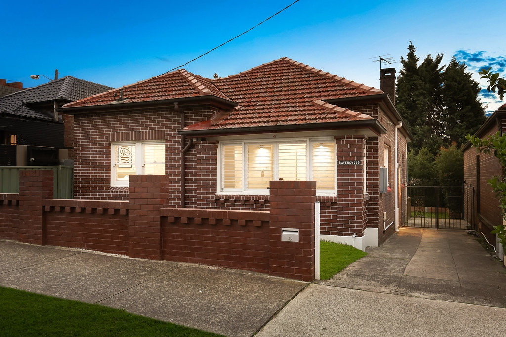 4 Stanley Street, Leichhardt Sold by Hudson McHugh - image 1