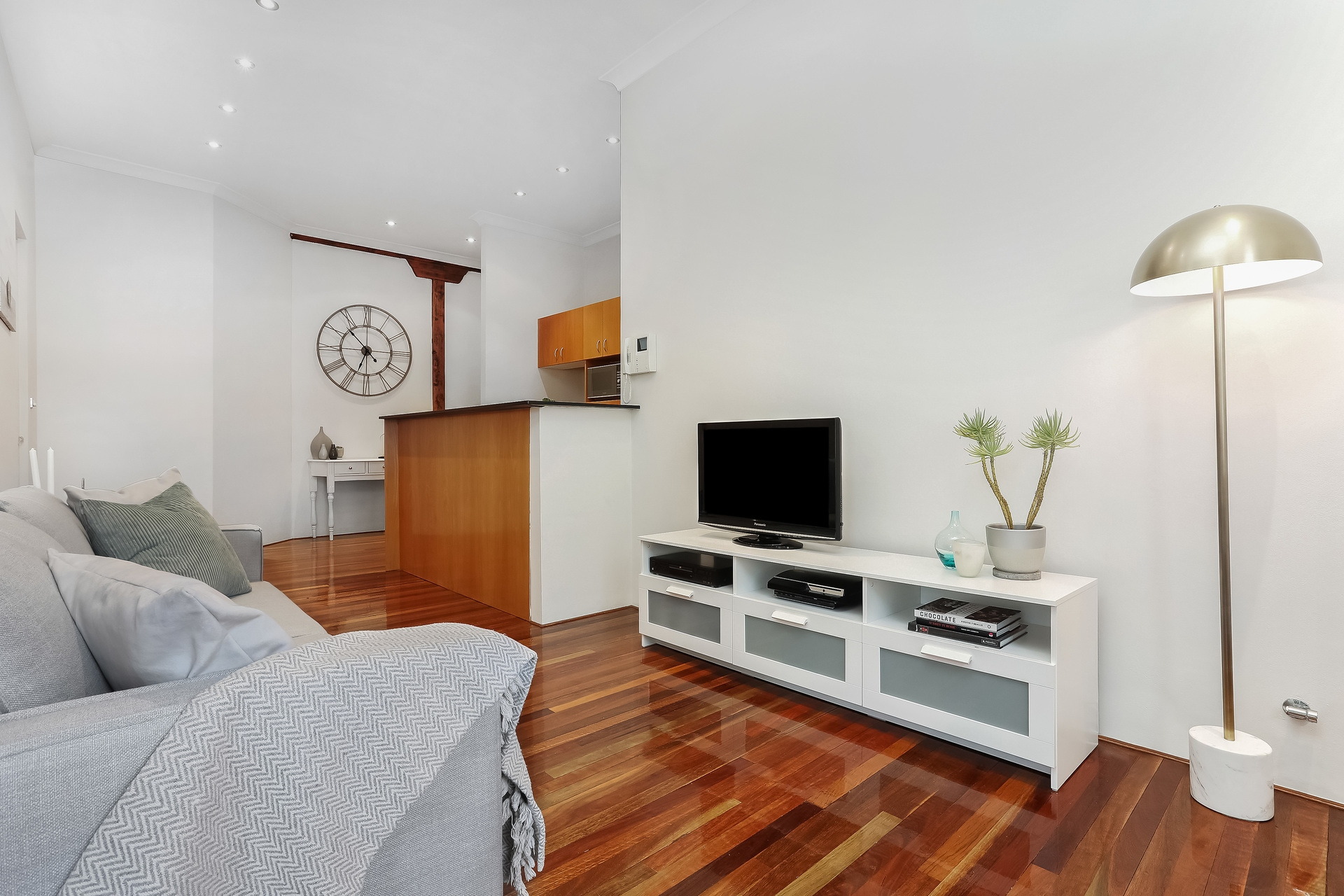 6/1-5 Hubert Street, Leichhardt Sold by Hudson McHugh - image 1