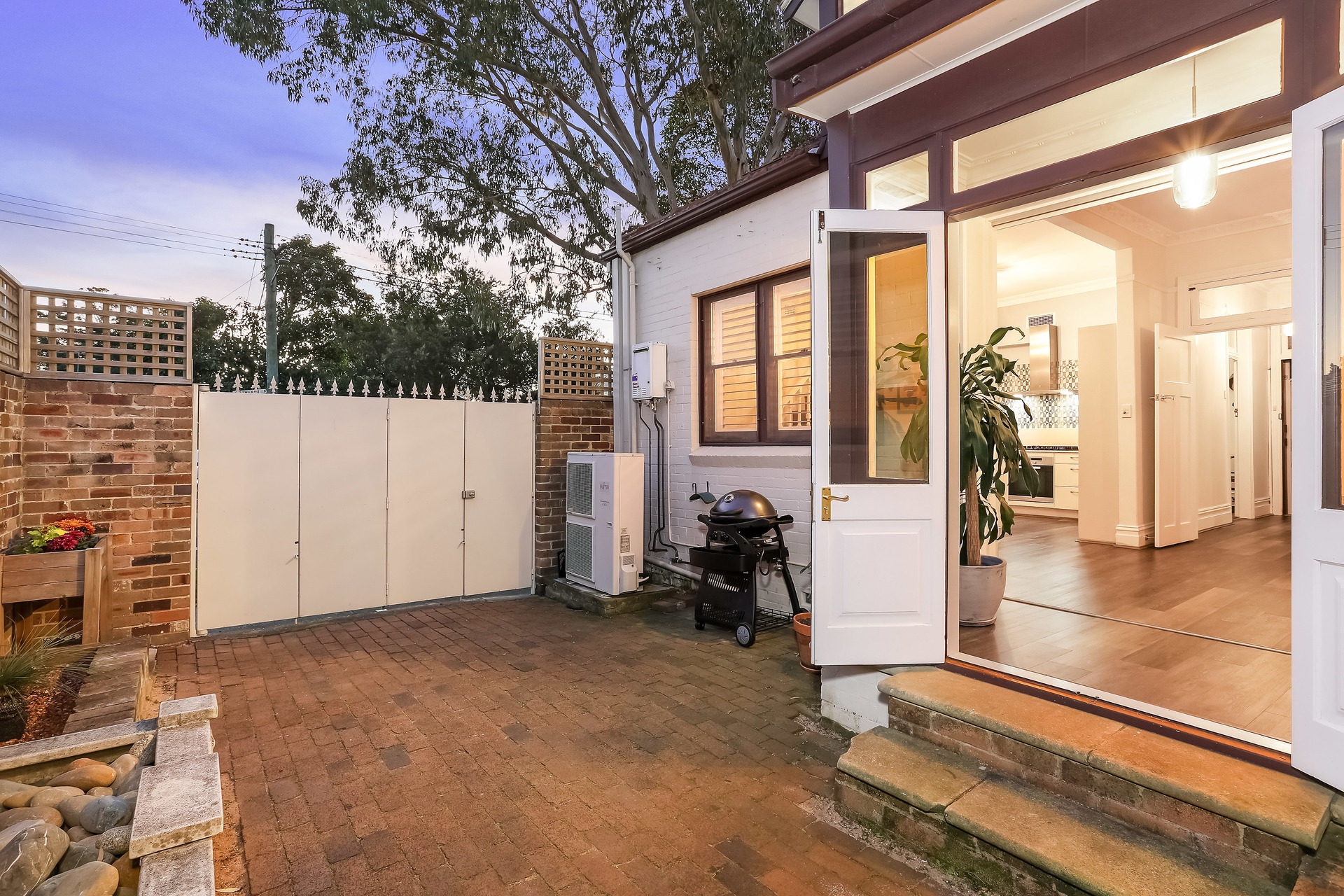 50 Cary Street, Leichhardt Sold by Hudson McHugh - image 1