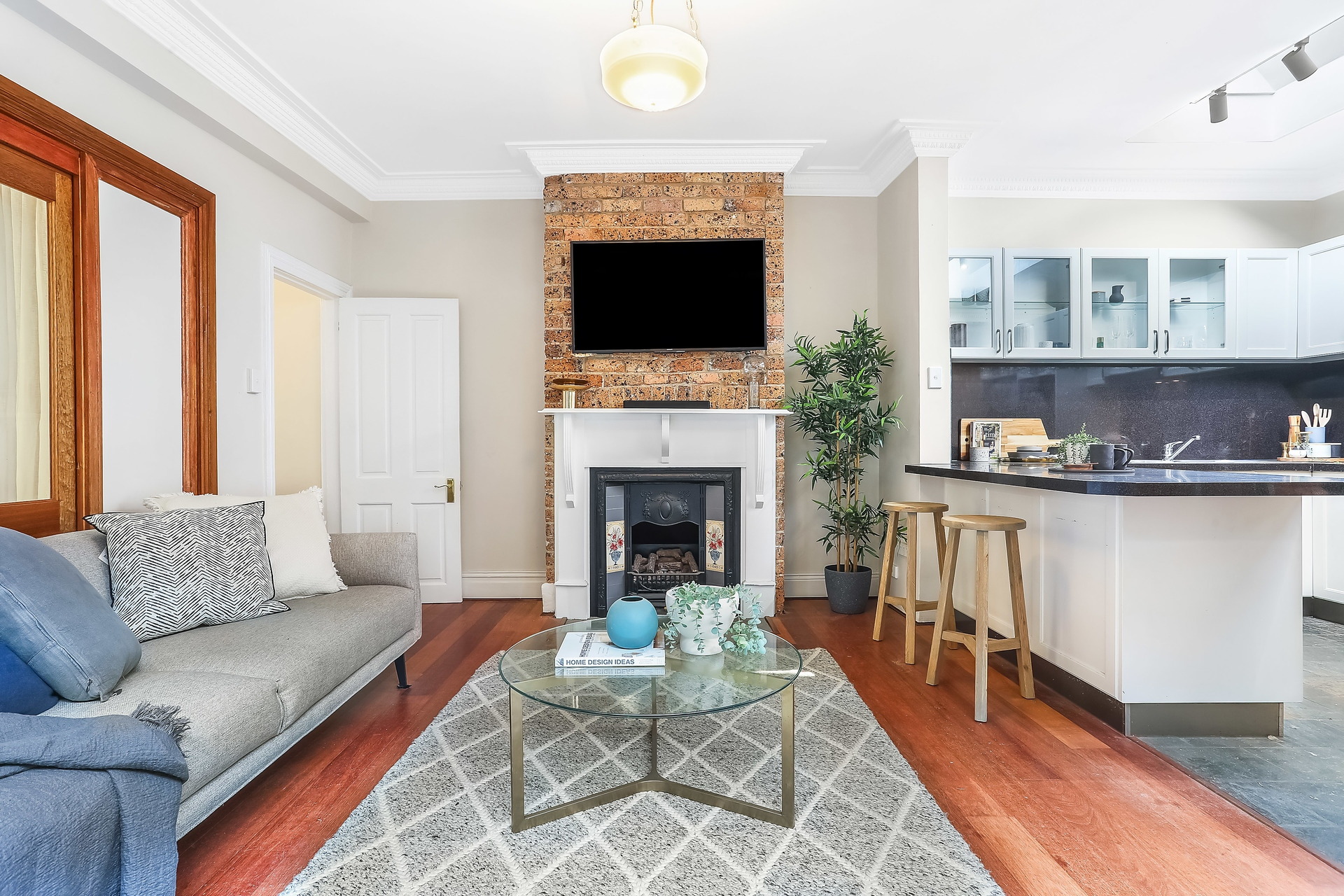 46 Windsor Road, Dulwich Hill Sold by Hudson McHugh - image 1