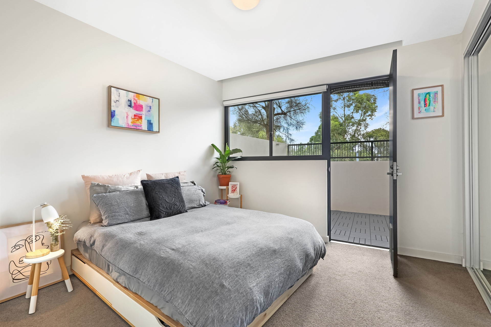 3/20 Arthur Street, Marrickville Sold by Hudson McHugh - image 1