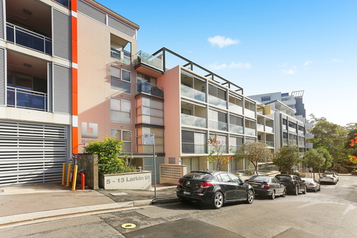 23/5-13 Larkin Street, Camperdown Leased by Hudson McHugh