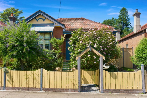 202 Queen Street, Ashfield Sold by Hudson McHugh