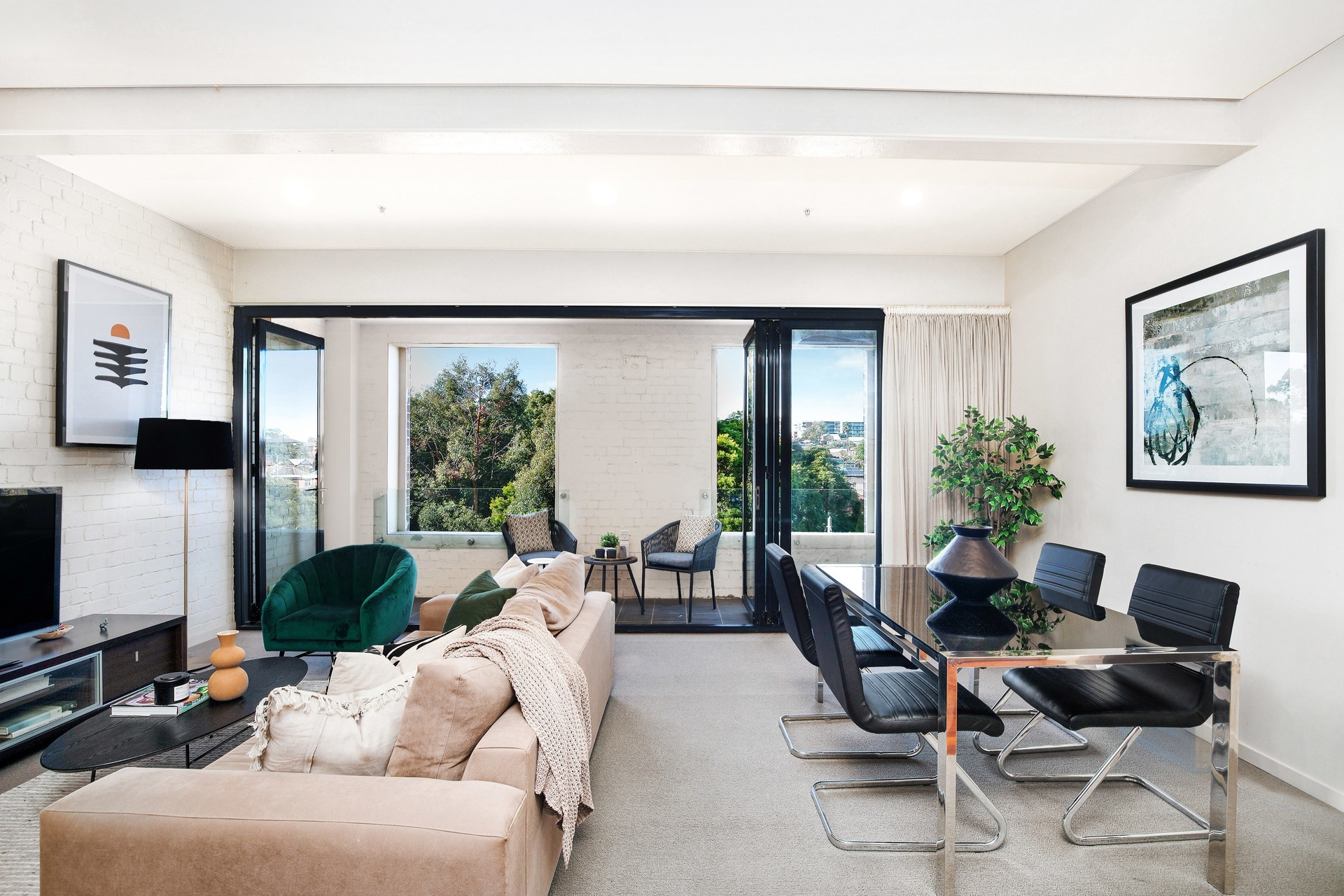 52/10-14 Terry Road, Dulwich Hill Sold by Hudson McHugh - image 1