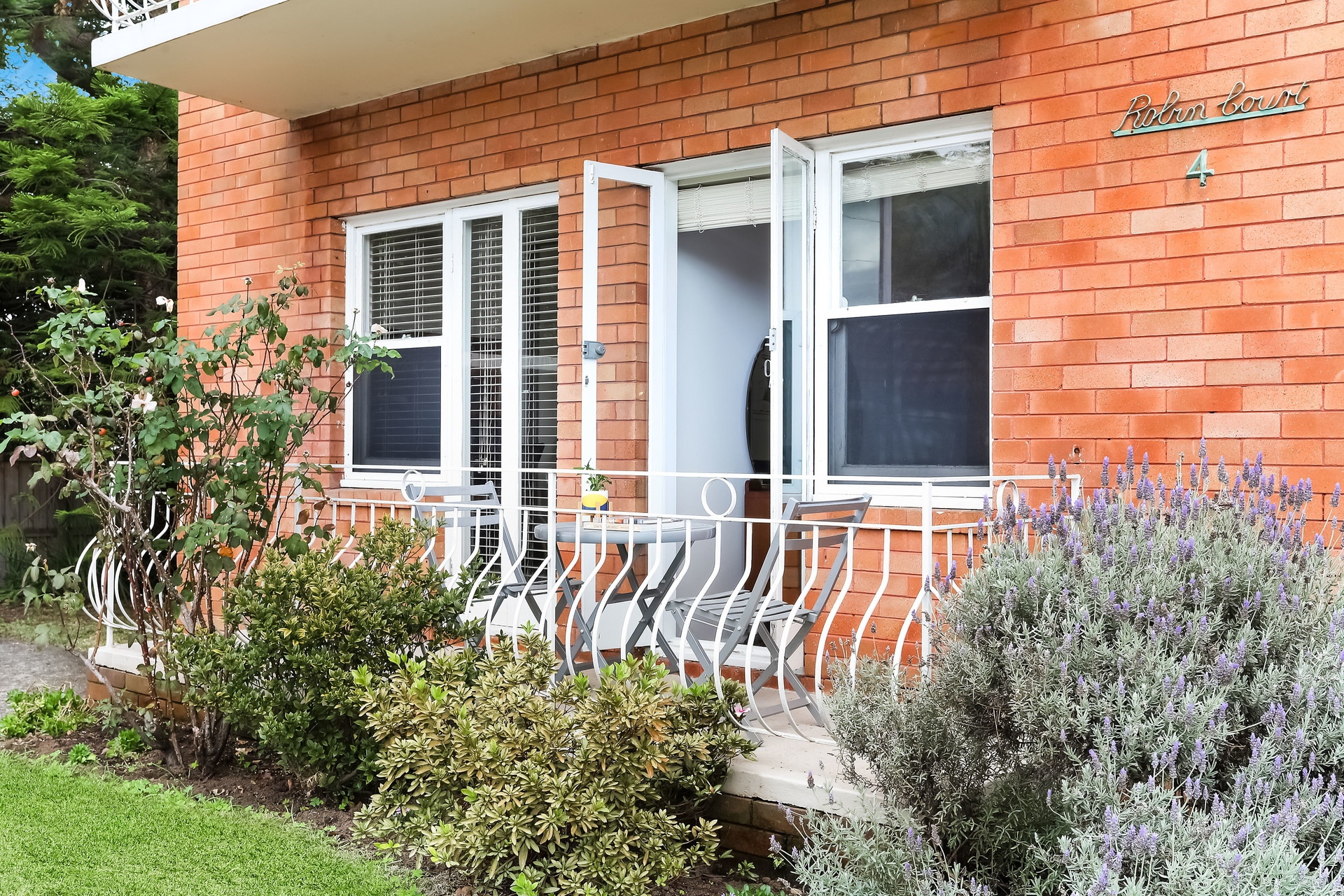 1/4 Sunning Place, Summer Hill Sold by Hudson McHugh - image 1