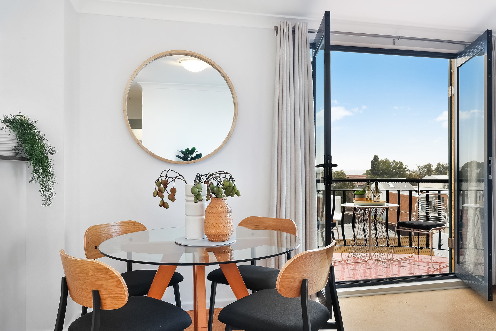 19/21-23 Norton Street, Leichhardt Sold by Hudson McHugh - image 1