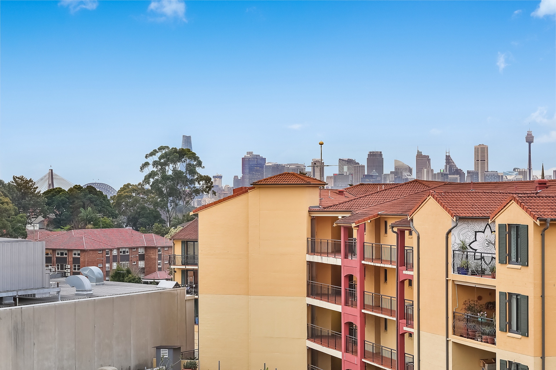 19/21-23 Norton Street, Leichhardt Sold by Hudson McHugh - image 1