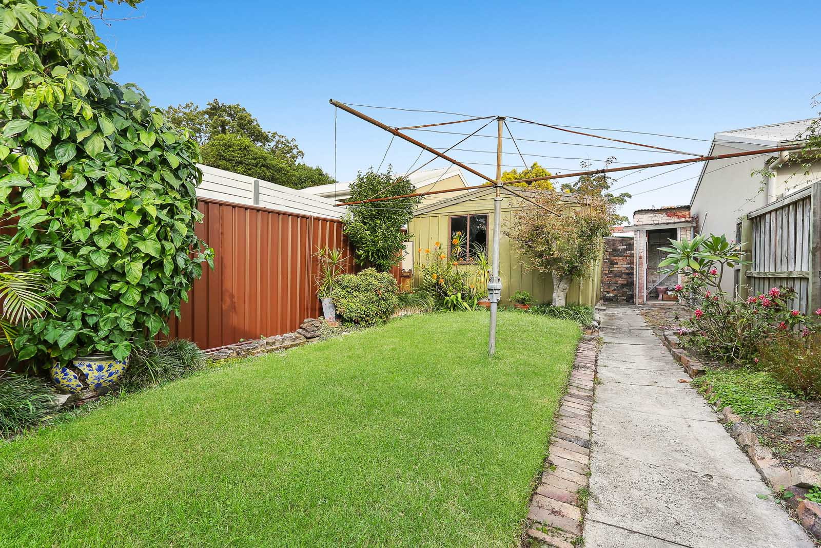 82 Marlborough Street, Leichhardt Sold by Hudson McHugh - image 1