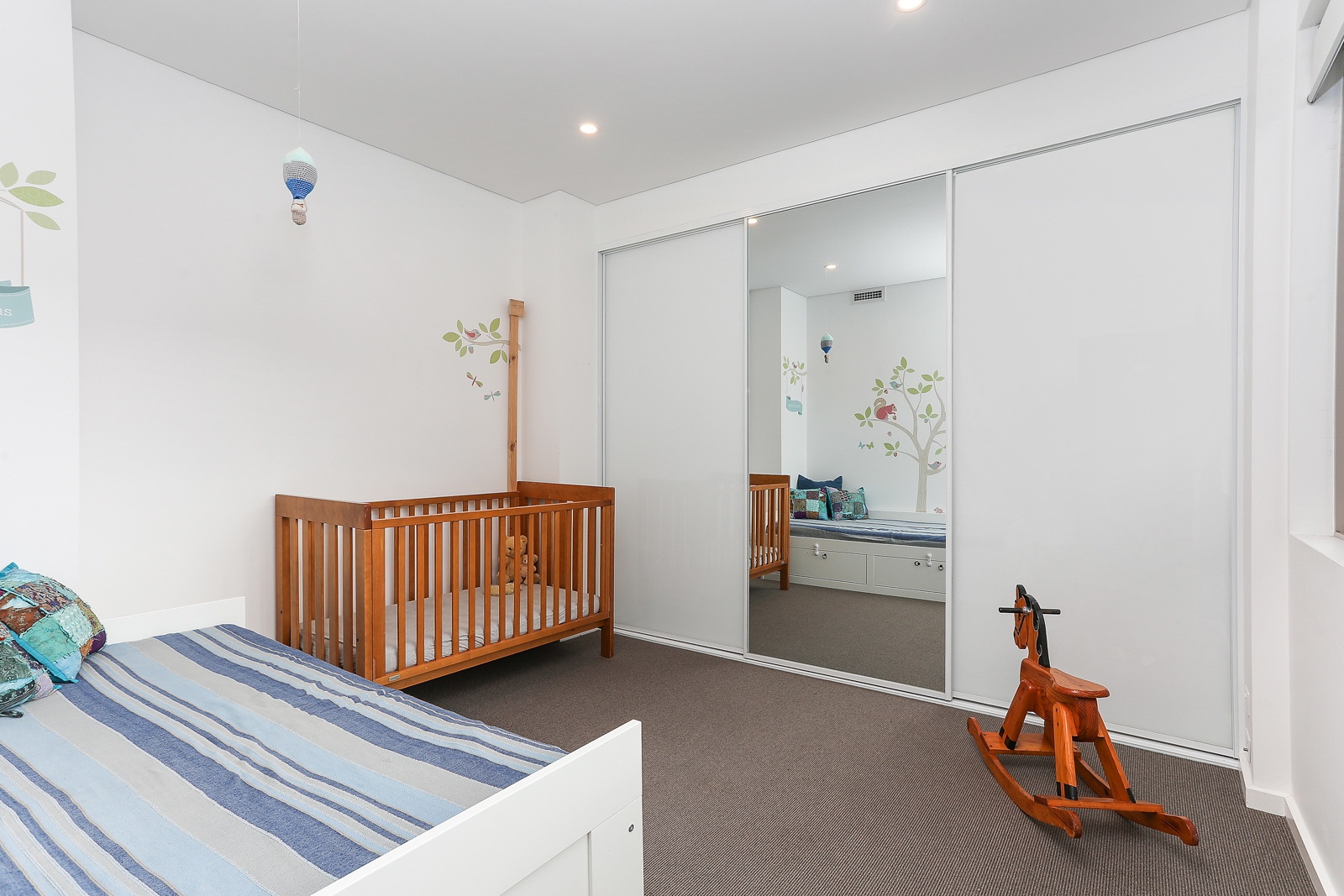 201/27 George Street, Marrickville Sold by Hudson McHugh - image 1