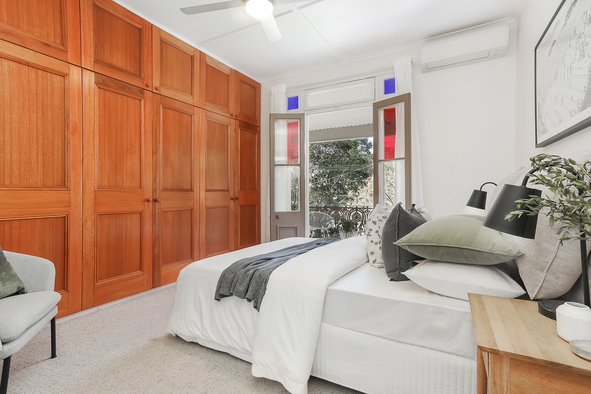 28 Sloane Street, Summer Hill Sold by Hudson McHugh - image 1