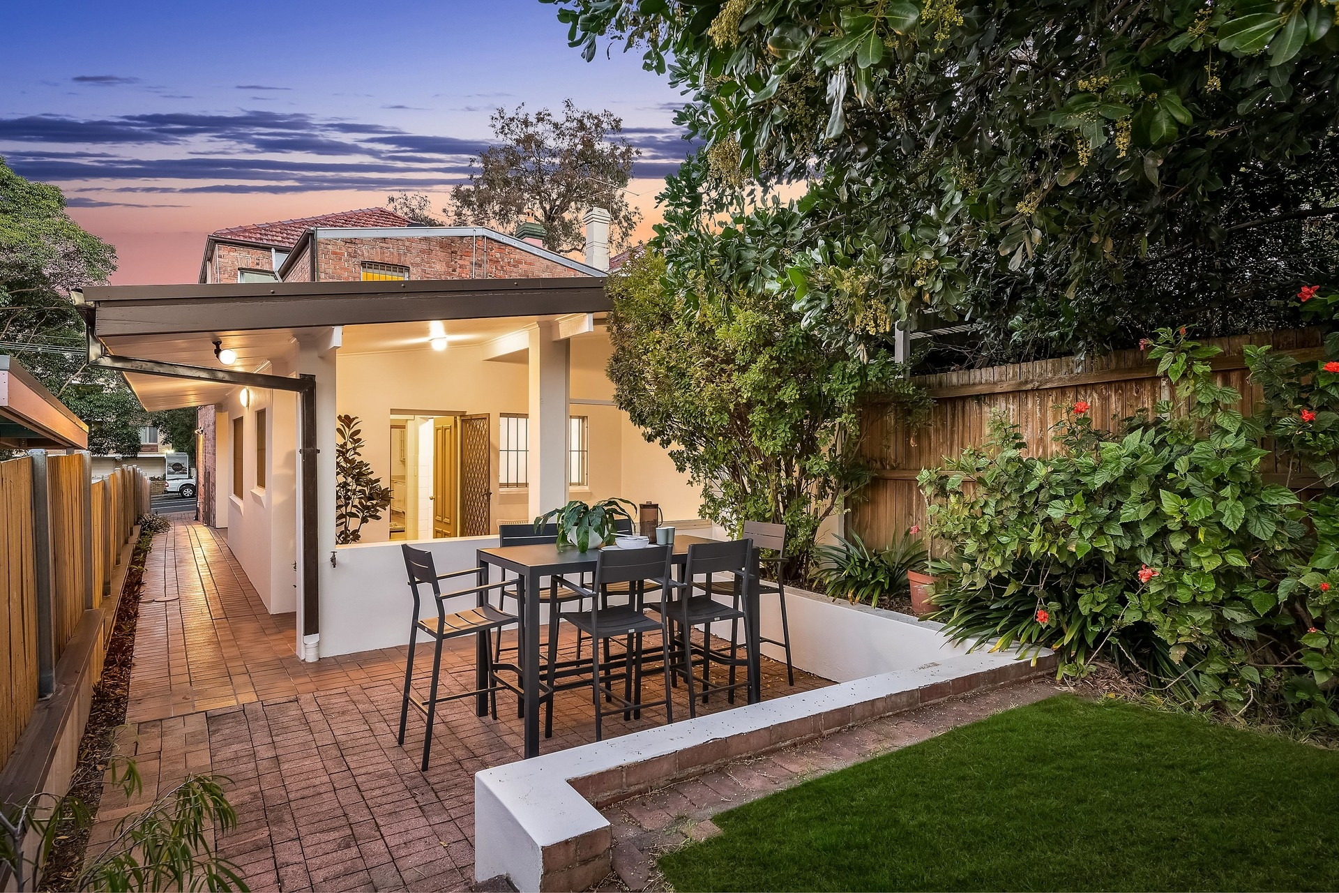 28 Sloane Street, Summer Hill Sold by Hudson McHugh - image 1