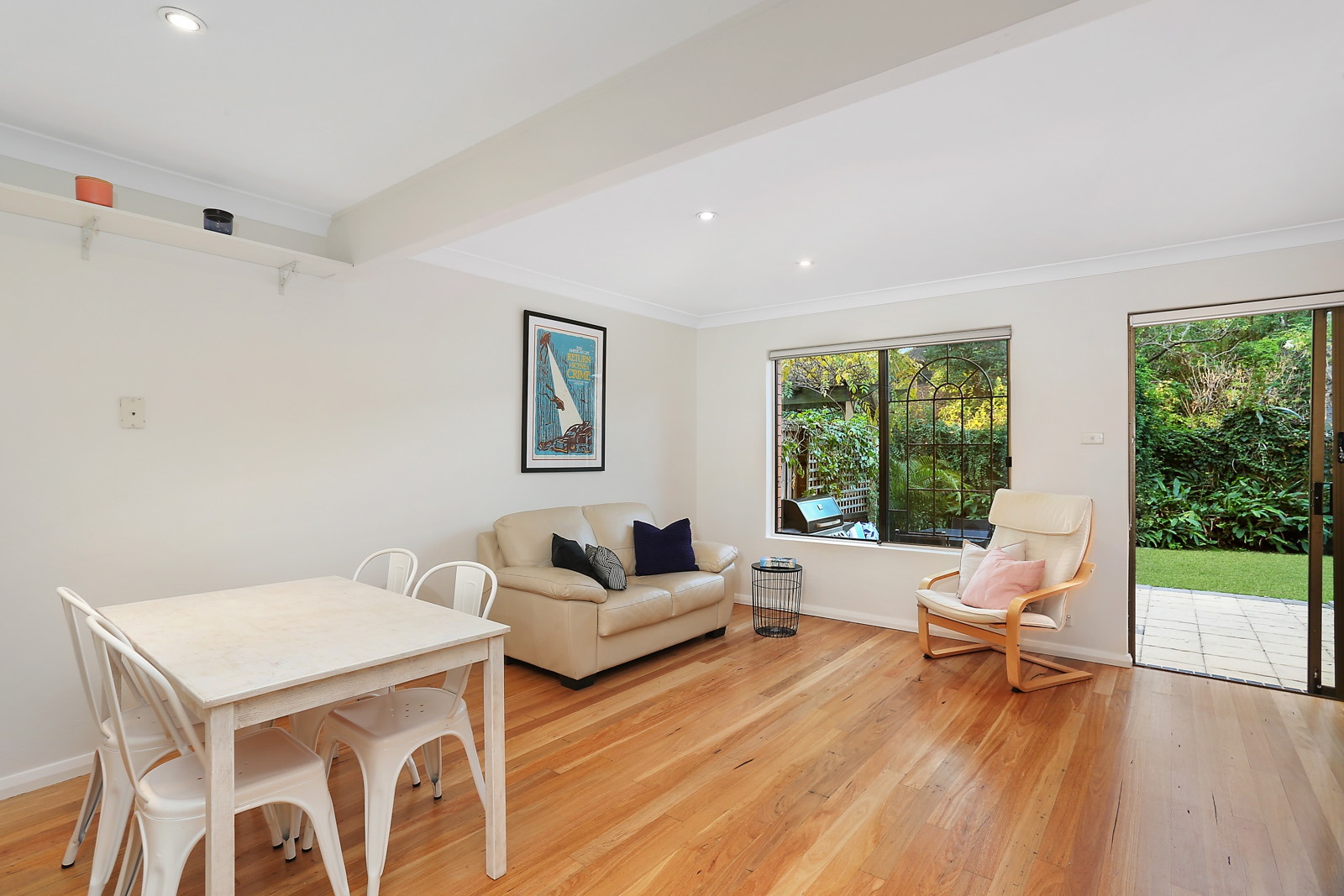 3/158 Flood Street, Leichhardt Sold by Hudson McHugh - image 1