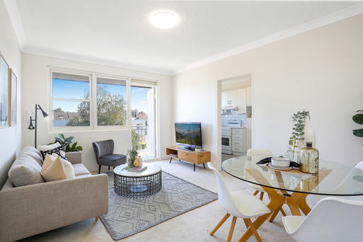 15/149 Wardell Road, Dulwich Hill Sold by Hudson McHugh