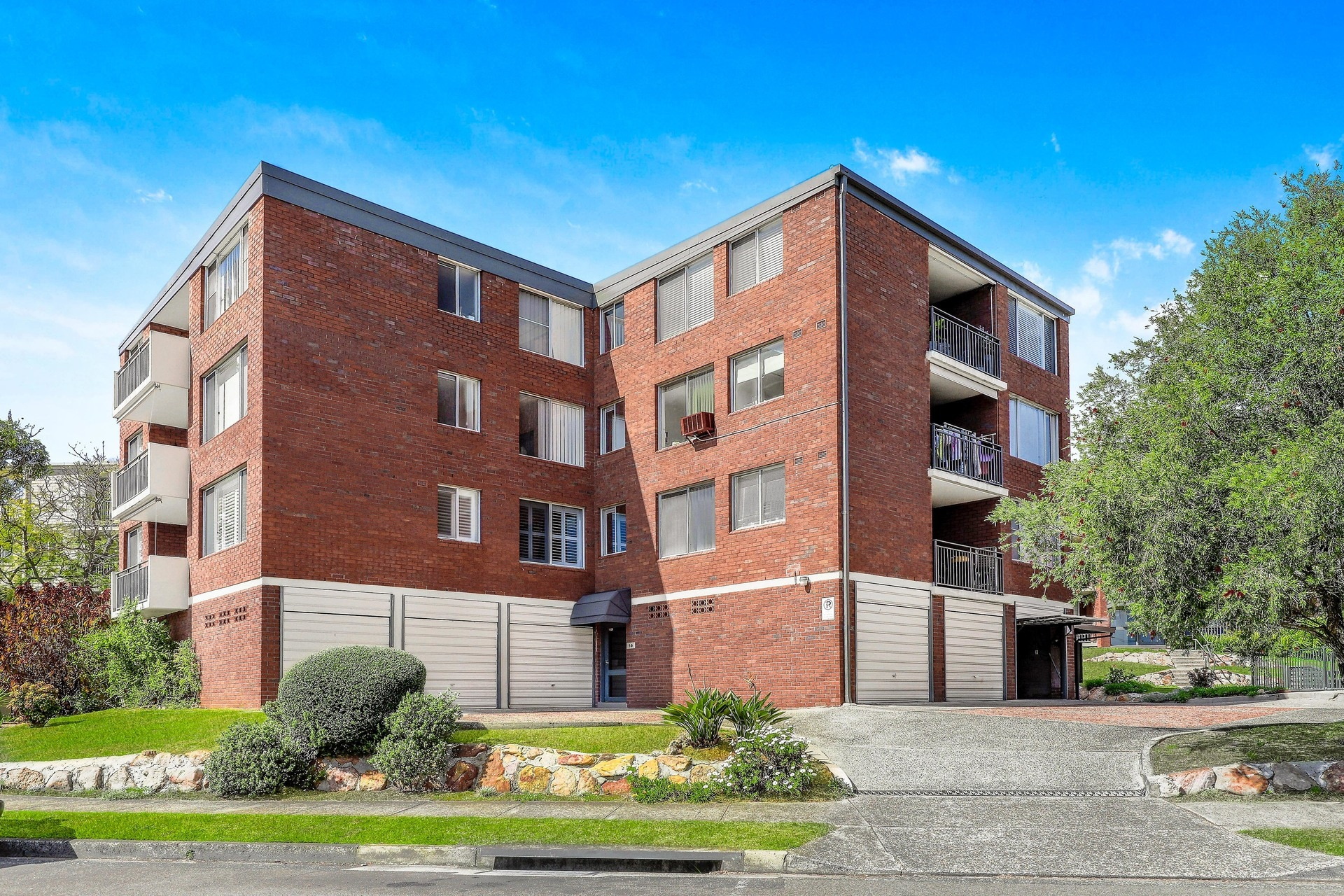 1/8 Bortfield Drive, Chiswick Sold by Hudson McHugh - image 1