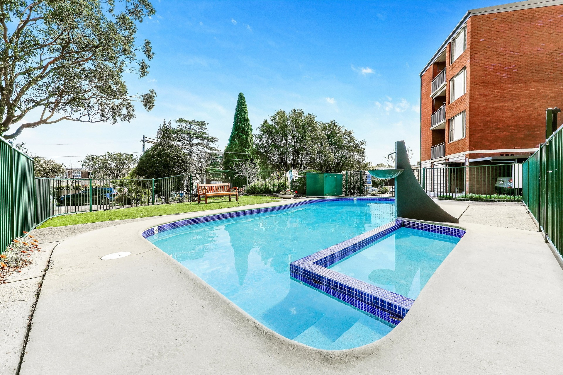 1/8 Bortfield Drive, Chiswick Sold by Hudson McHugh - image 1