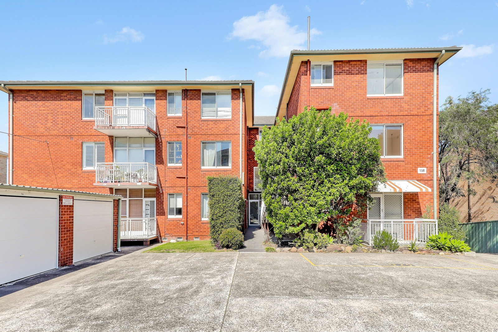 29/156-158 Homer Street, Earlwood Leased by Hudson McHugh - image 1