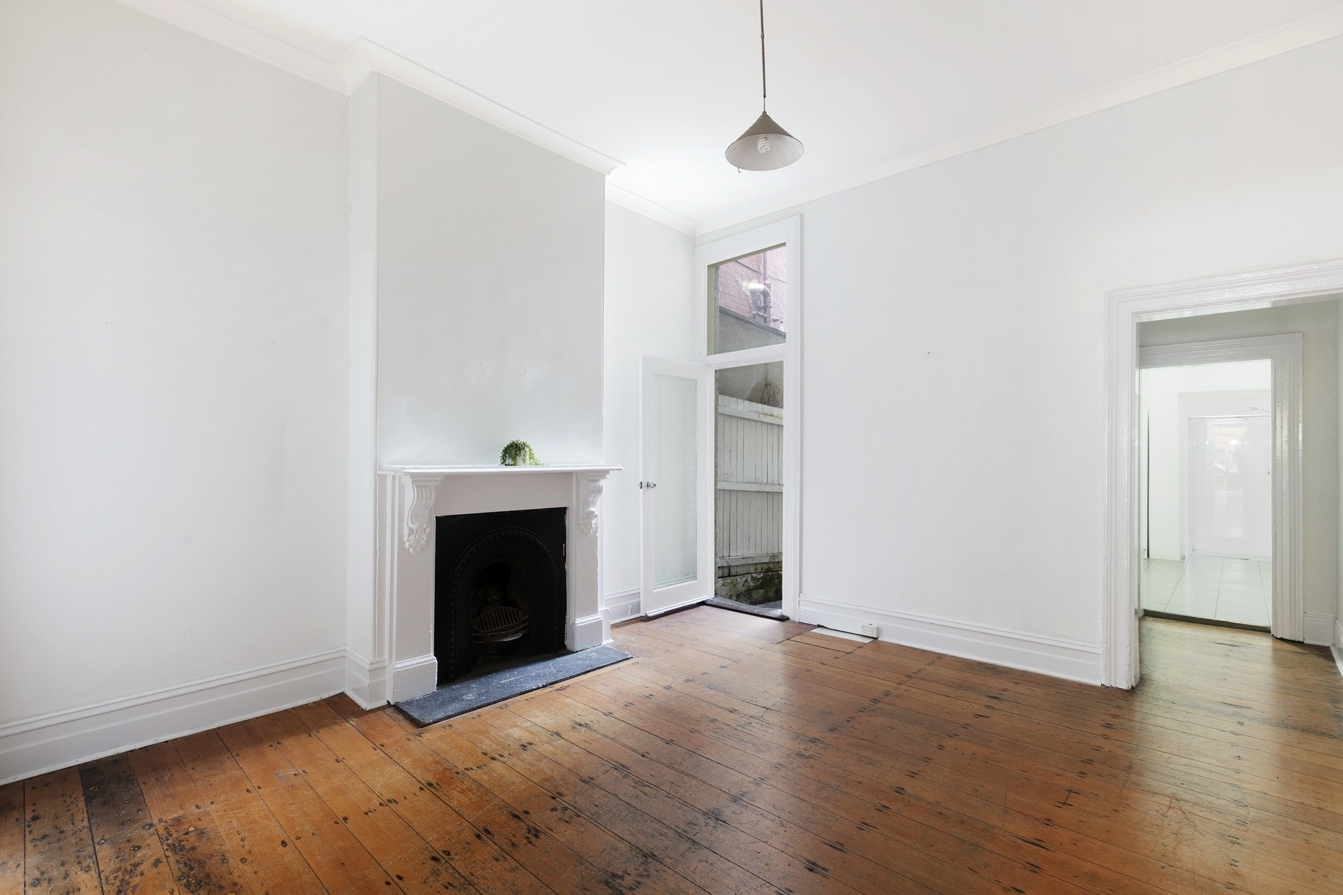 267 Goulburn Street, Surry Hills Leased by Hudson McHugh - image 1