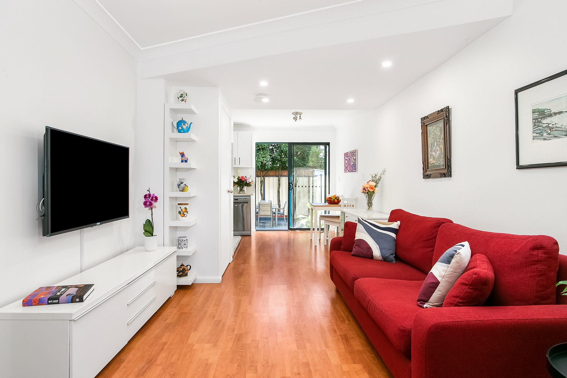 2/49 Coleridge Street, Leichhardt Sold by Hudson McHugh - image 1