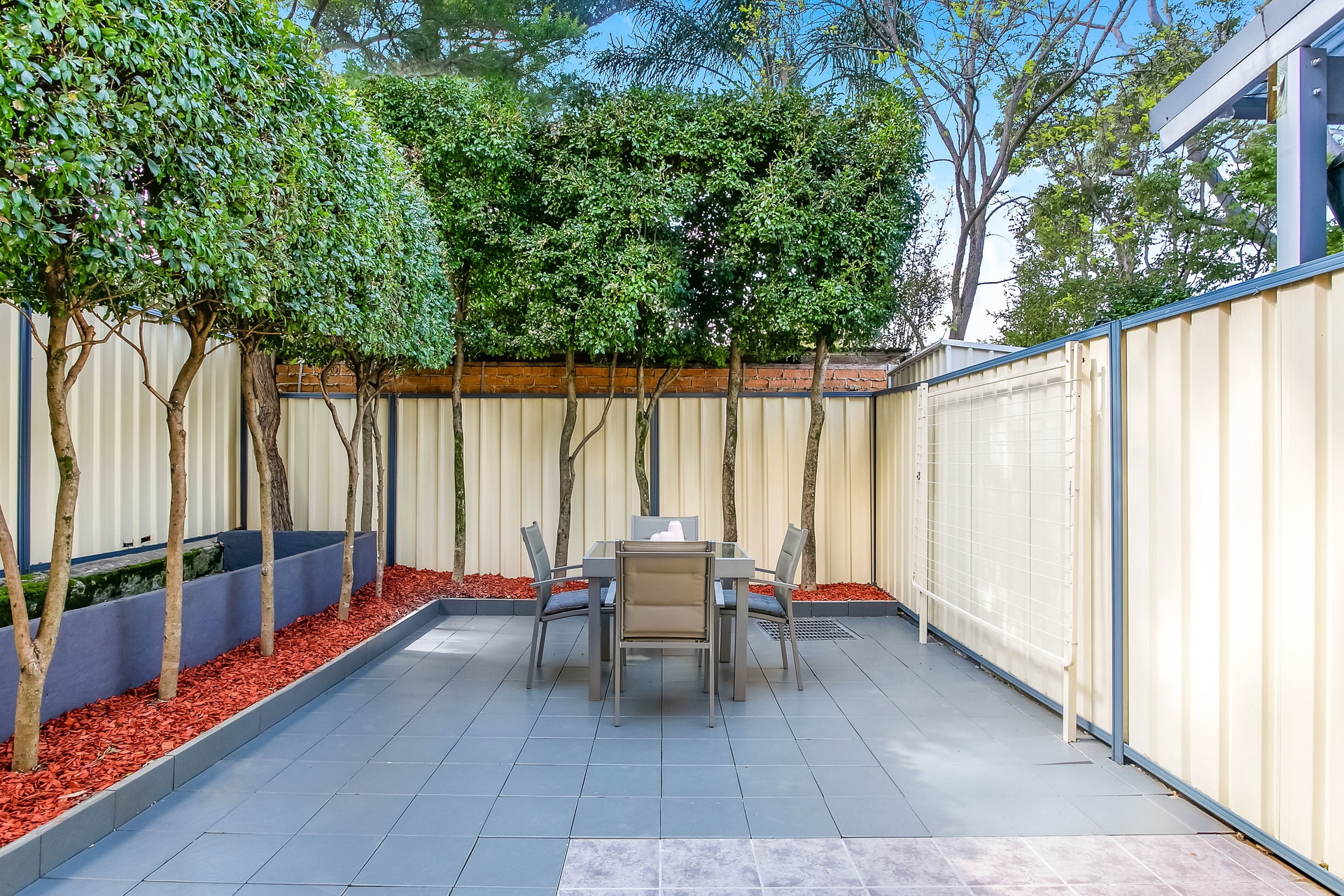 2/49 Coleridge Street, Leichhardt Sold by Hudson McHugh - image 1