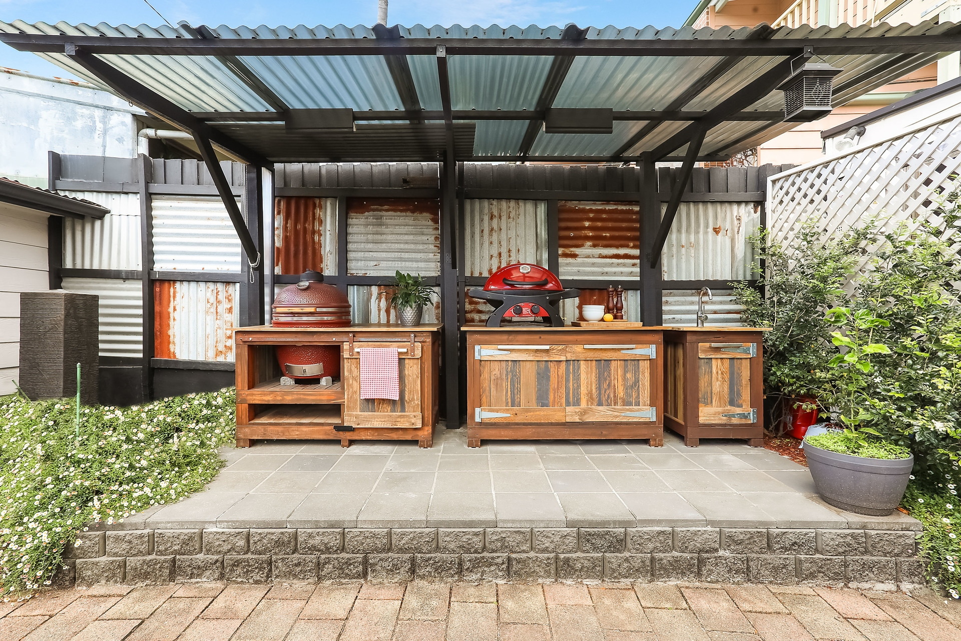 61 Junior Street, Leichhardt Sold by Hudson McHugh - image 1