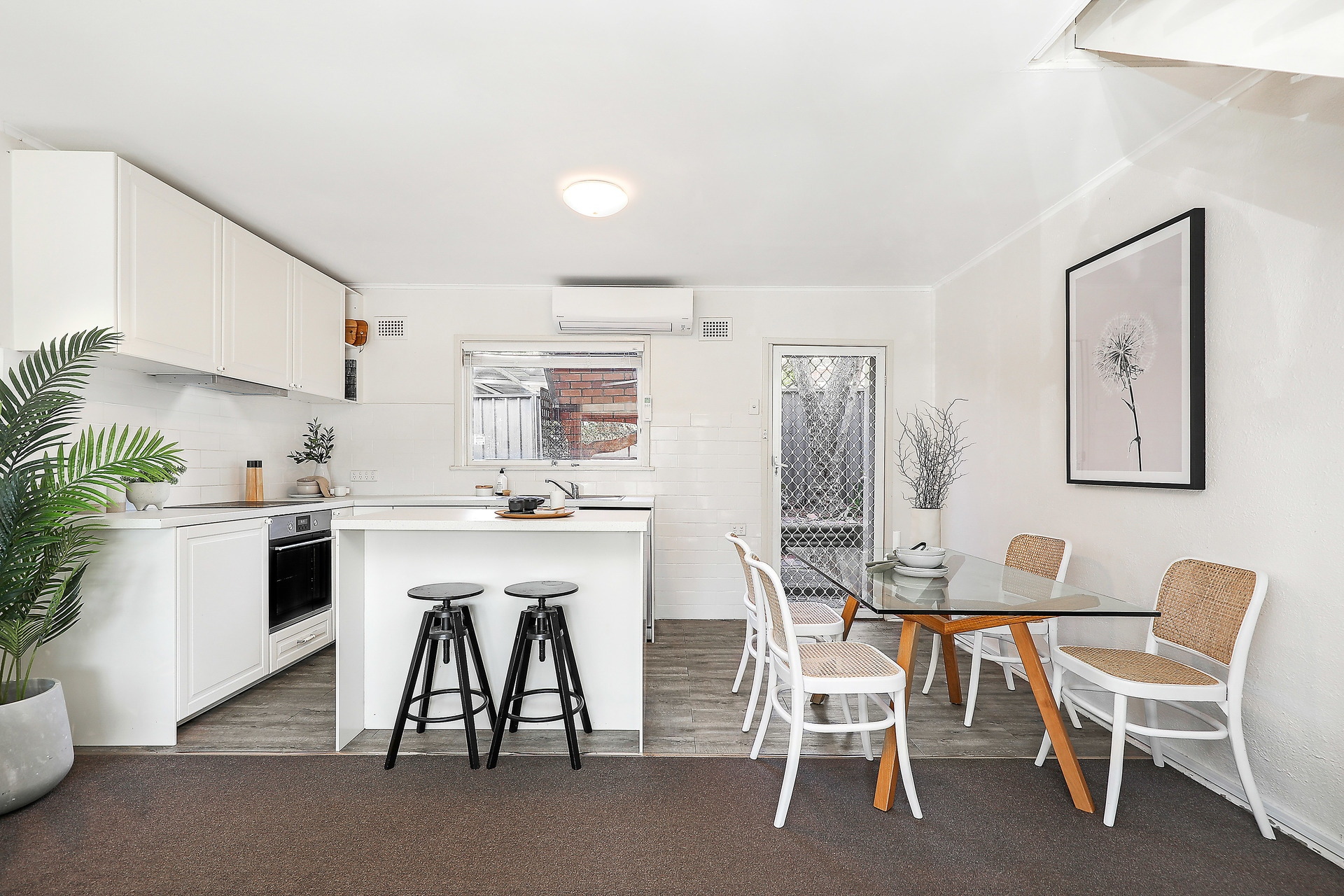 2/121 Foster Street, Leichhardt Sold by Hudson McHugh - image 1