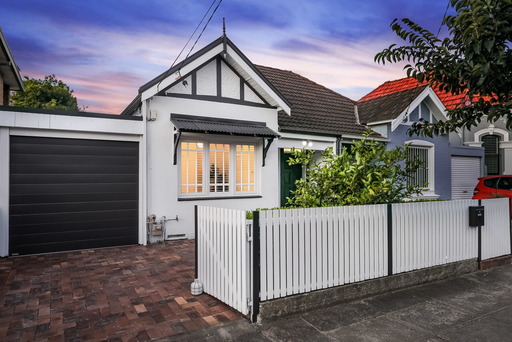 18 Yule Street, Dulwich Hill Sold by Hudson McHugh