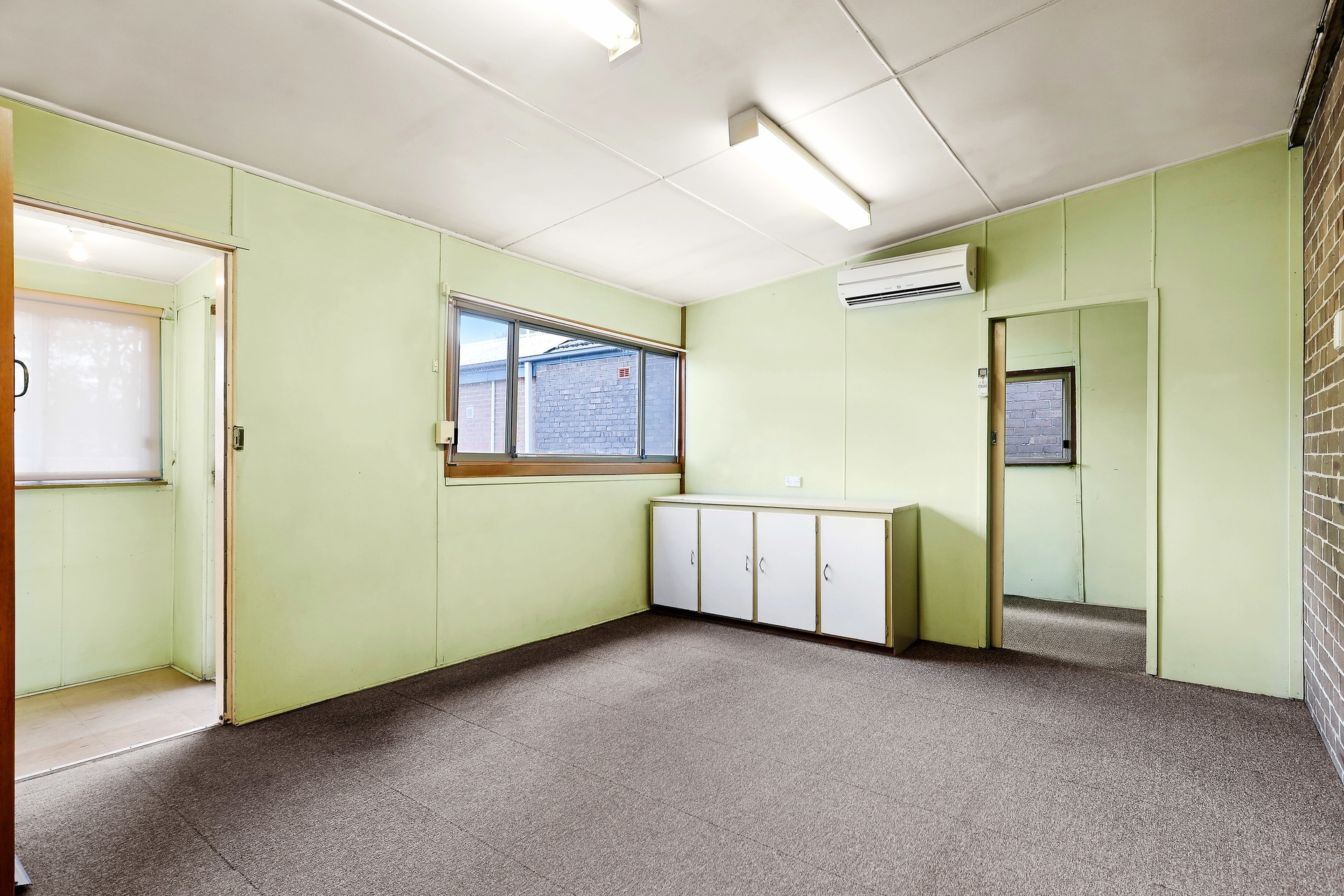 8 Davies Street, Leichhardt Sold by Hudson McHugh - image 1