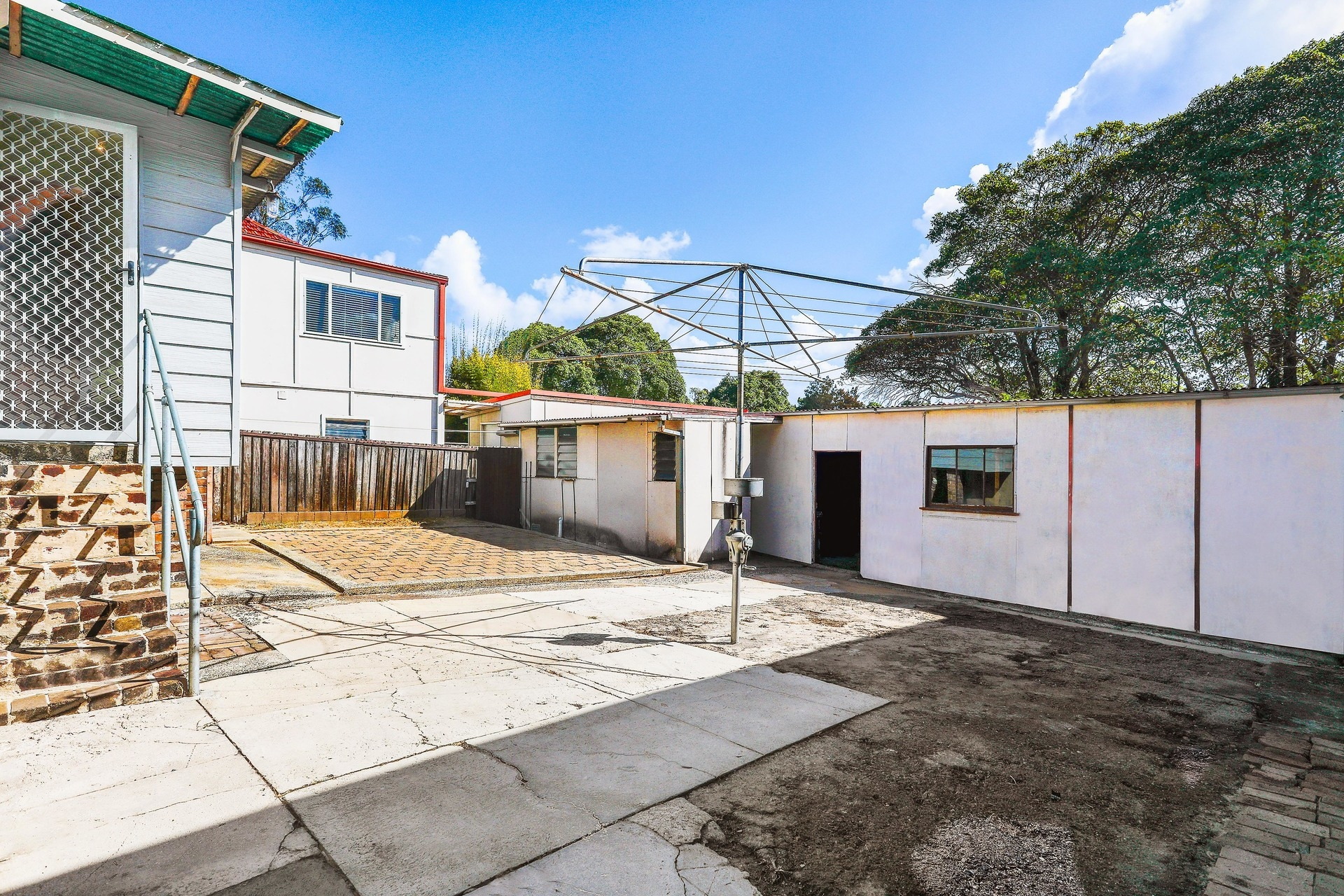 8 Davies Street, Leichhardt Sold by Hudson McHugh - image 1