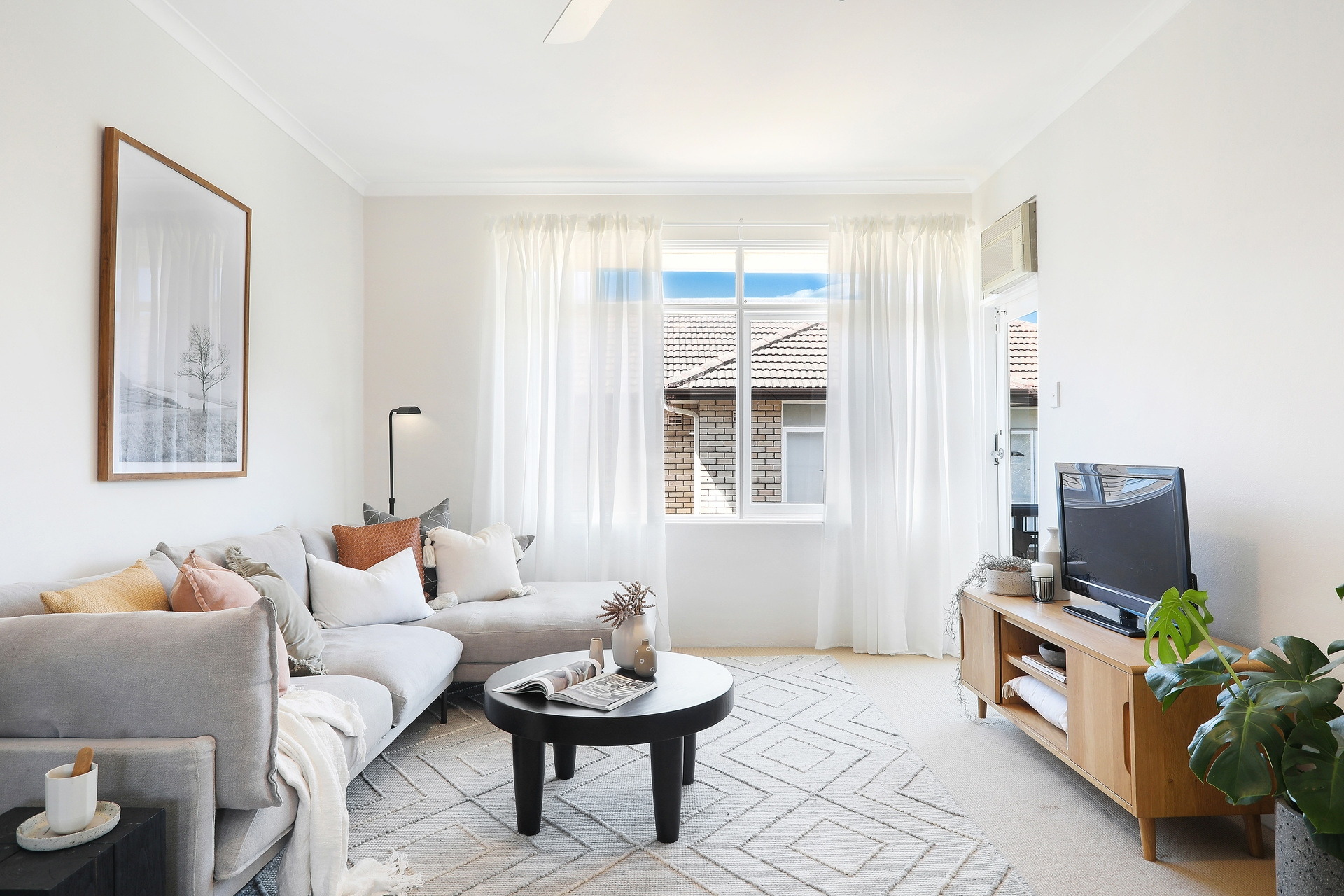 5/5B Gower Street, Summer Hill Sold by Hudson McHugh - image 1