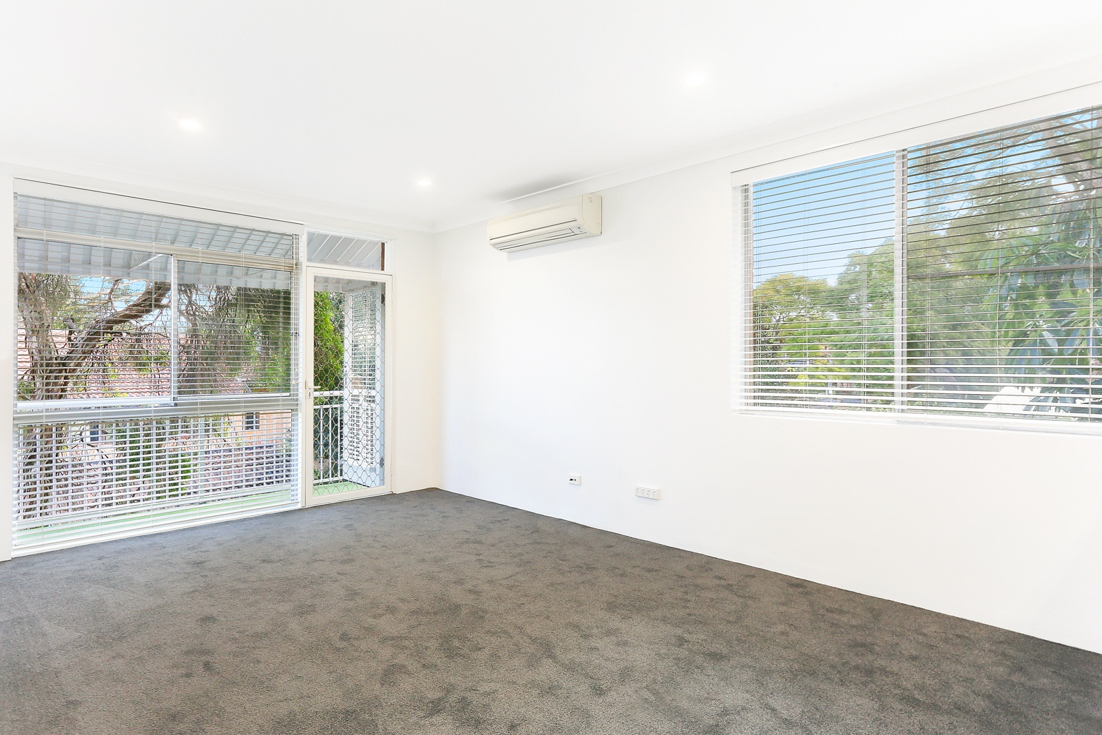 8/22 Ness Avenue, Dulwich Hill Leased by Hudson McHugh - image 1