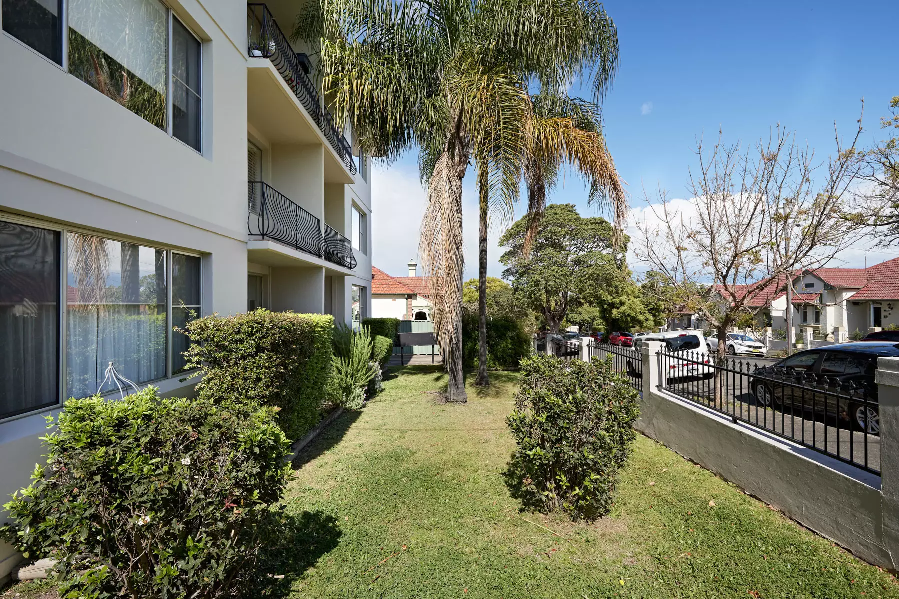 9/4 Durham Street, Dulwich Hill Sold by Hudson McHugh - image 1