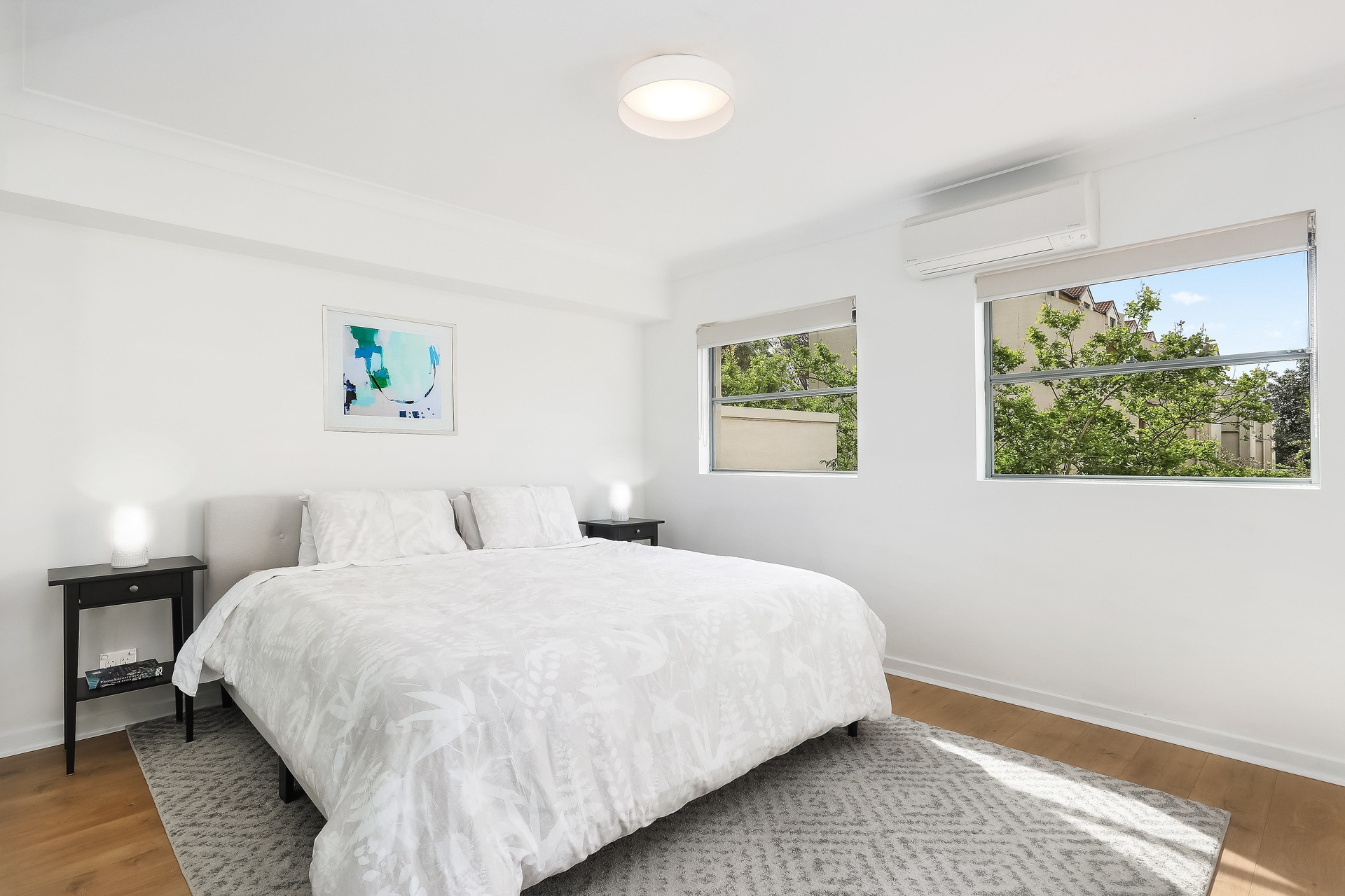 8/69 Allen Street, Leichhardt Sold by Hudson McHugh - image 1